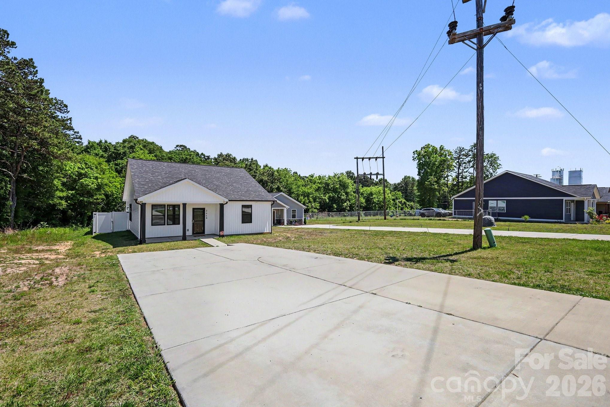 2664 Meadow Street — Gaston