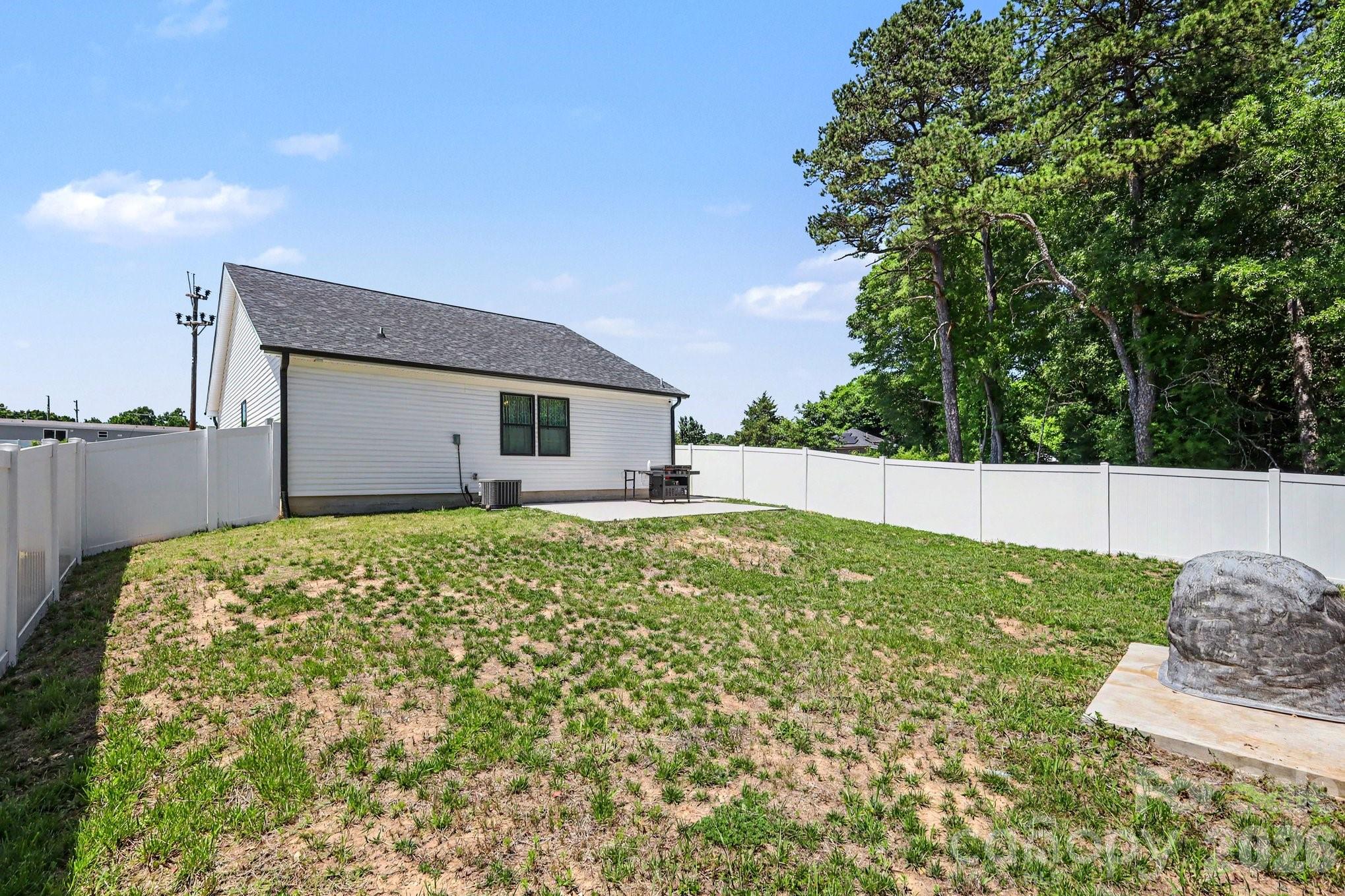 2664 Meadow Street — Gaston