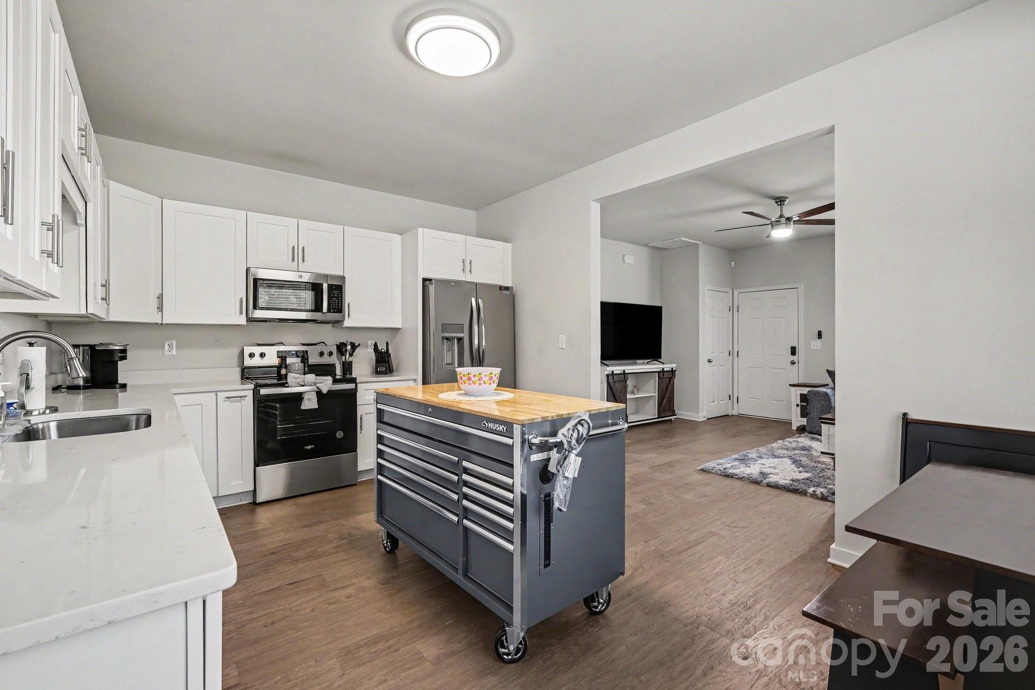 2664 Meadow Street — Gaston