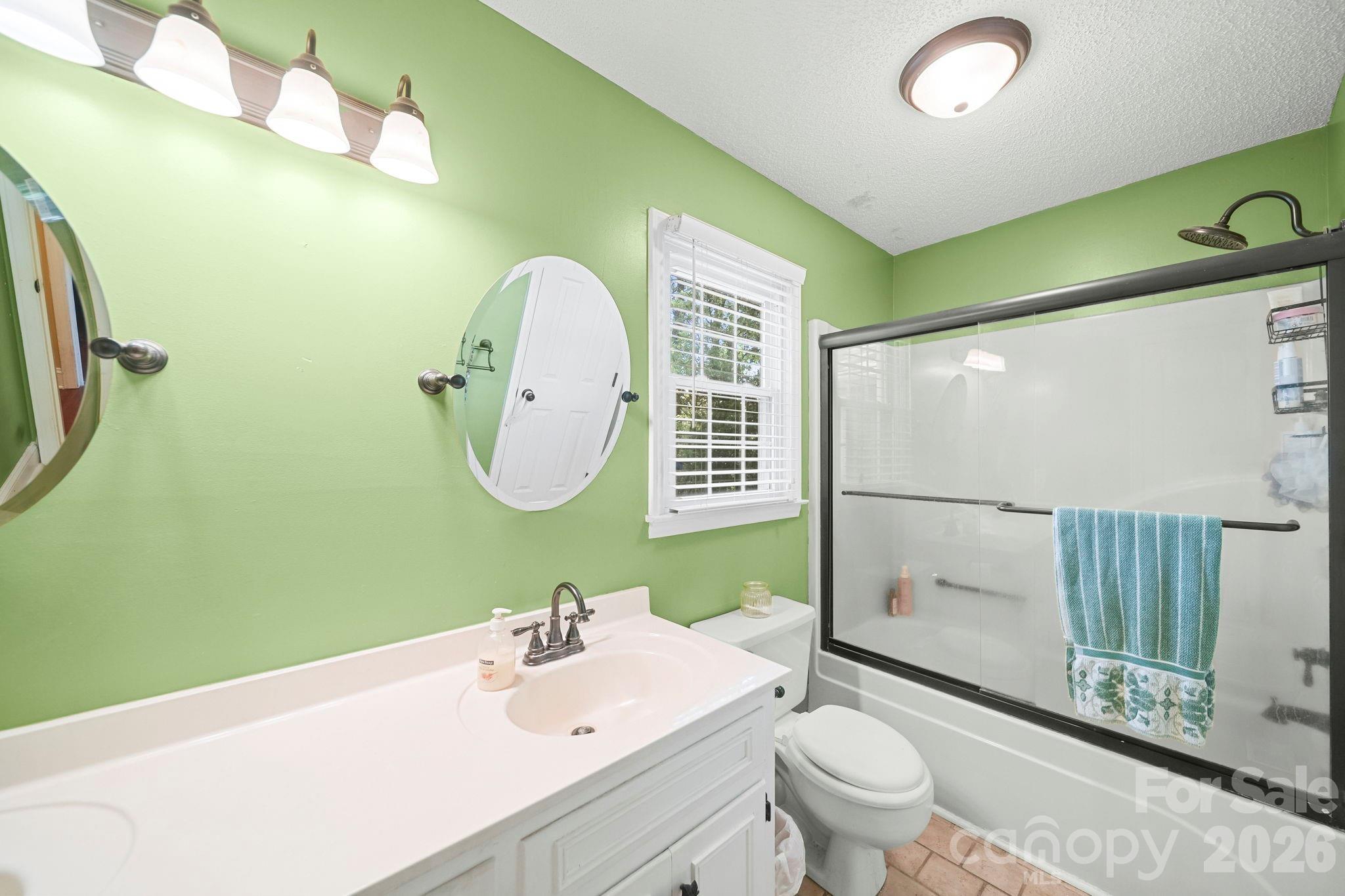 7813 Red Robin Trail — Denver