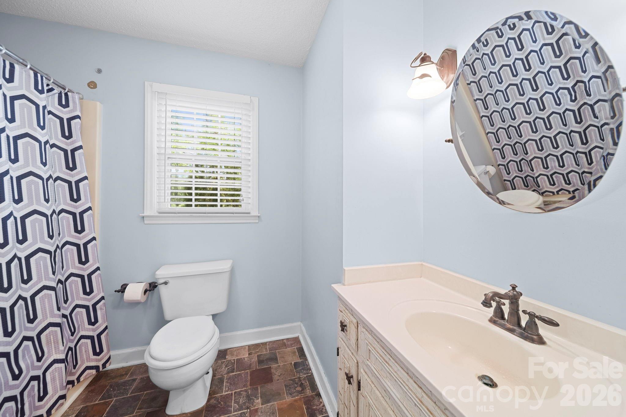 7813 Red Robin Trail — Denver