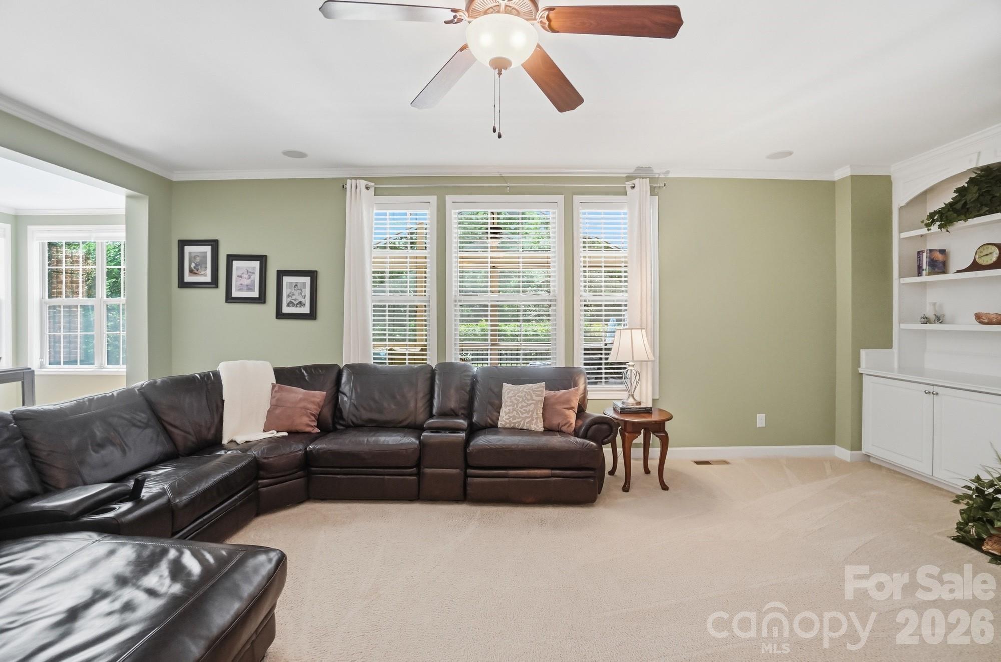 3219 Lakehurst Crossing — Matthews