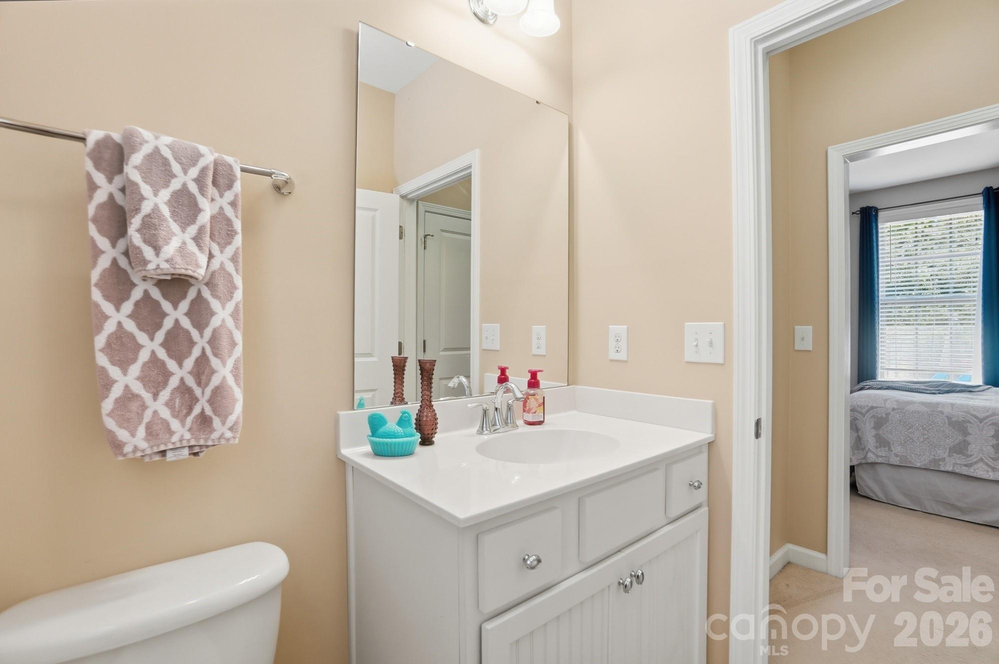3219 Lakehurst Crossing — Matthews