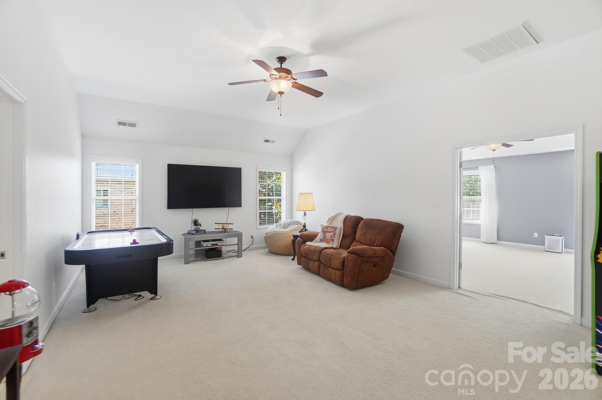 3219 Lakehurst Crossing — Matthews