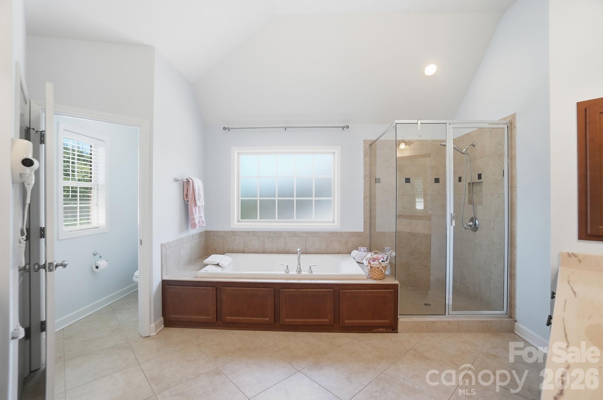 3219 Lakehurst Crossing — Matthews