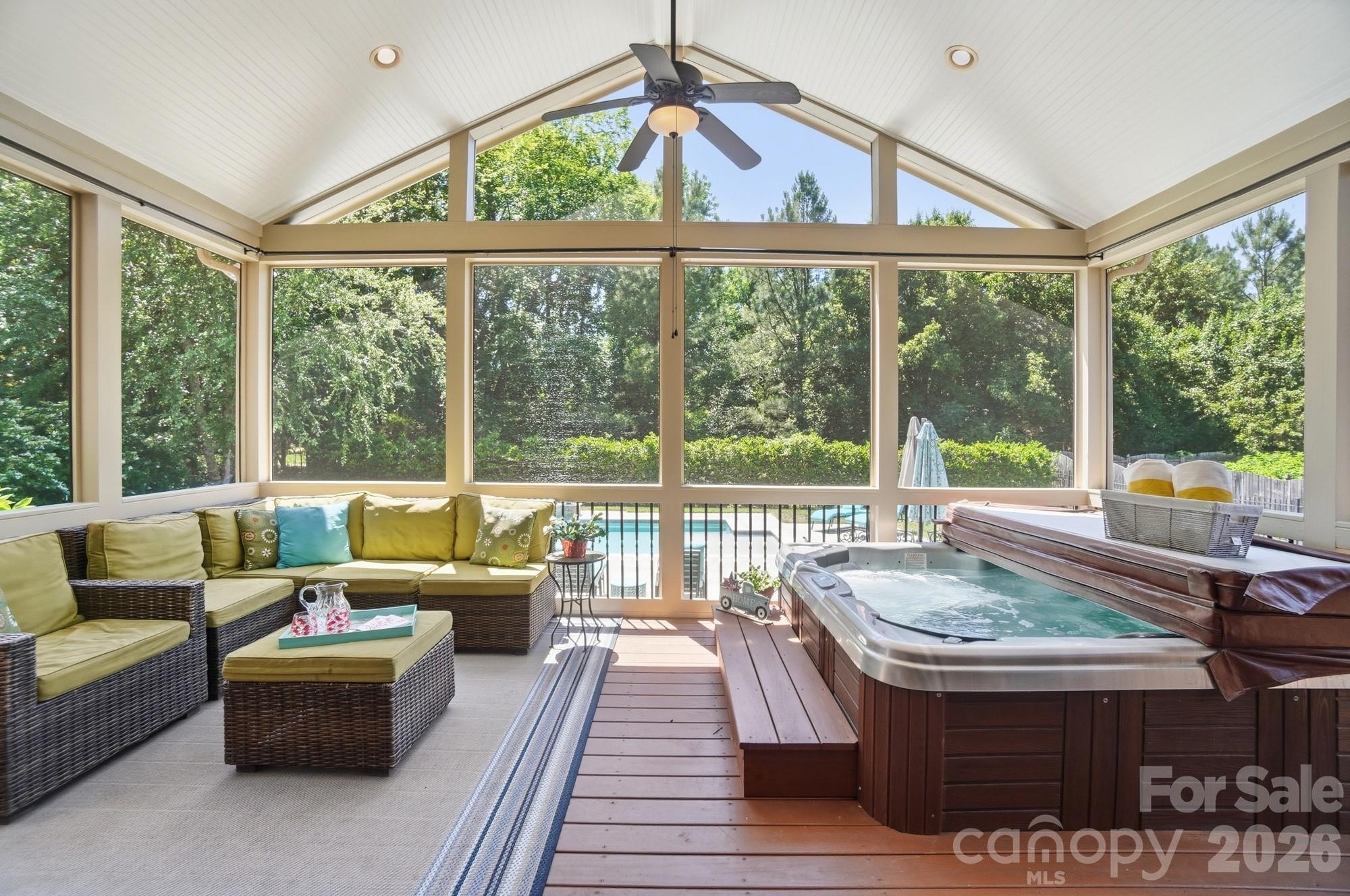 3219 Lakehurst Crossing — Matthews