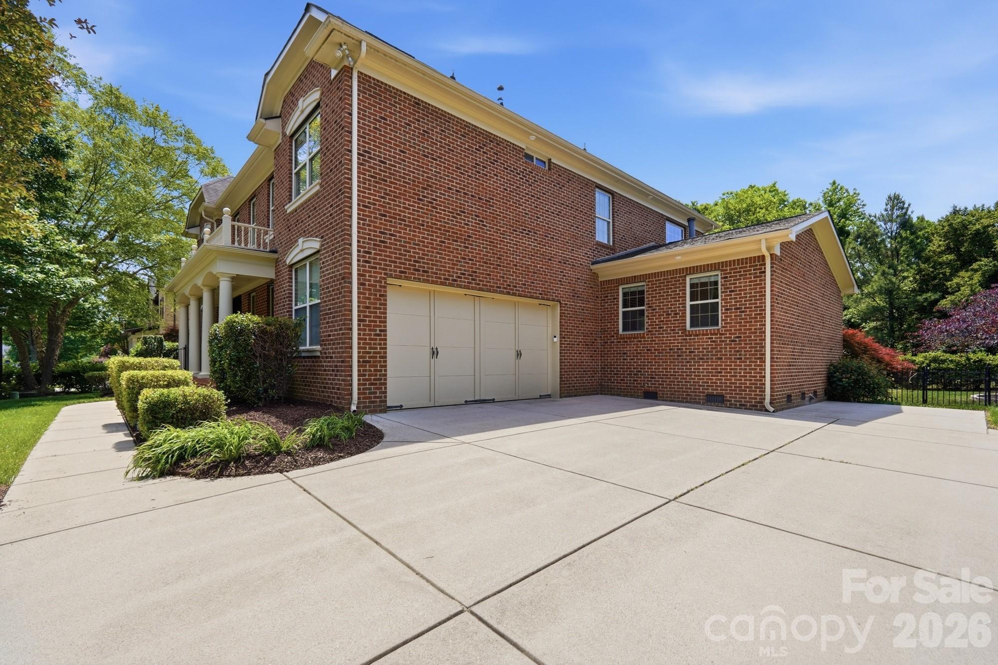 3219 Lakehurst Crossing — Matthews