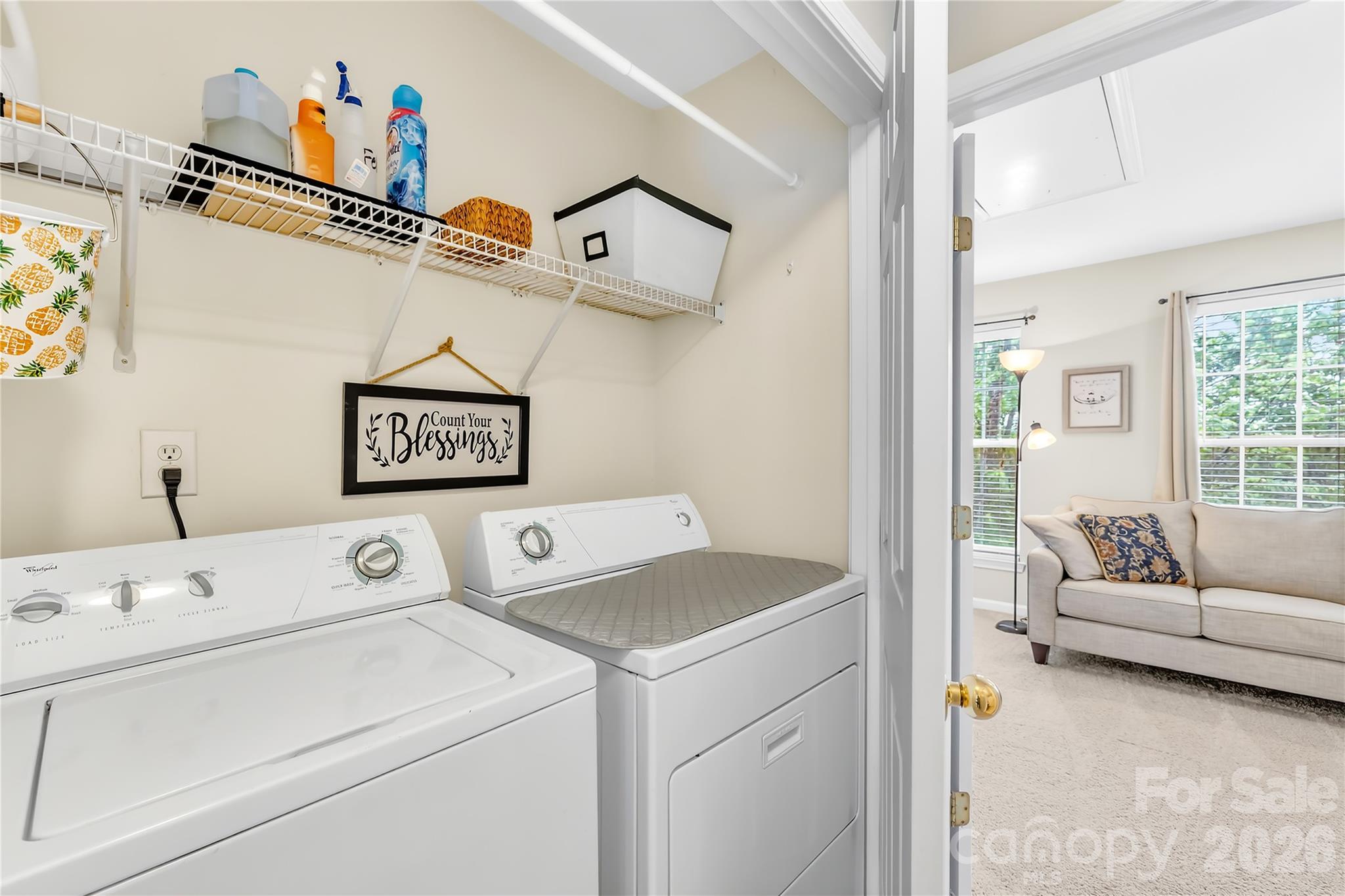 15711 King Louis Court — Charlotte