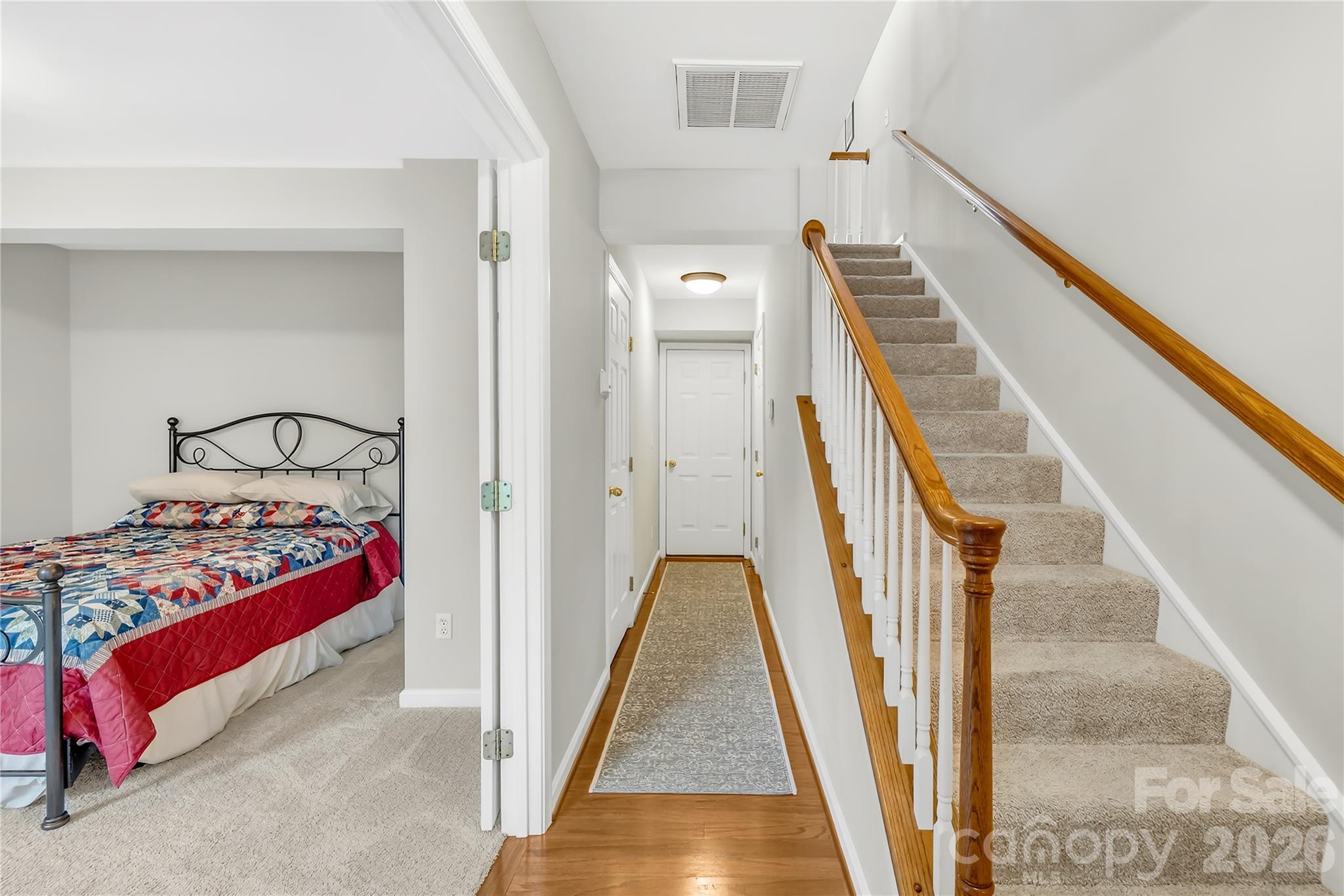 15711 King Louis Court — Charlotte