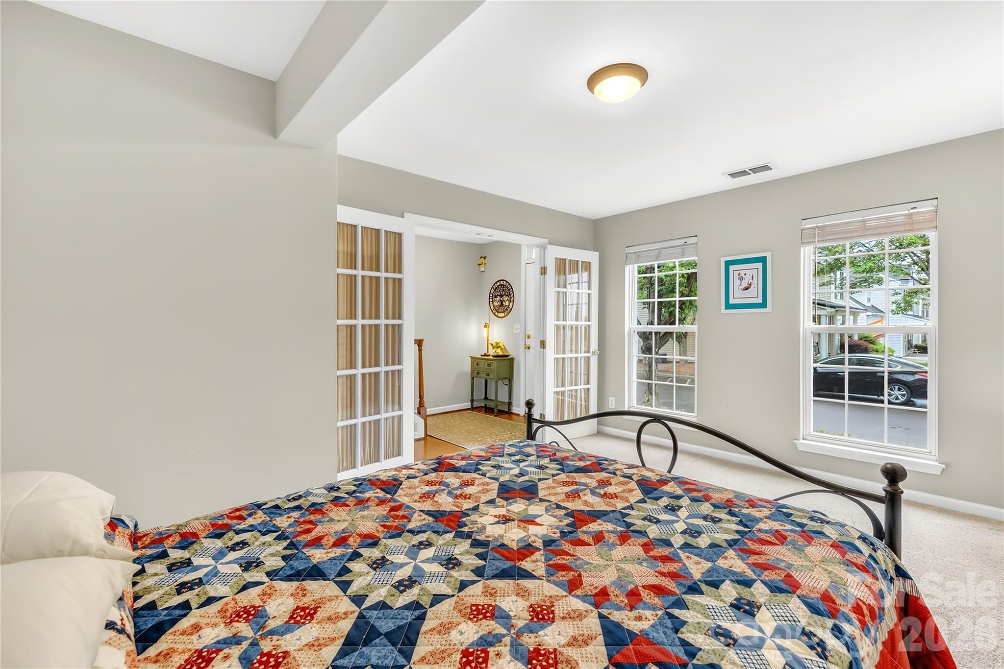 15711 King Louis Court — Charlotte