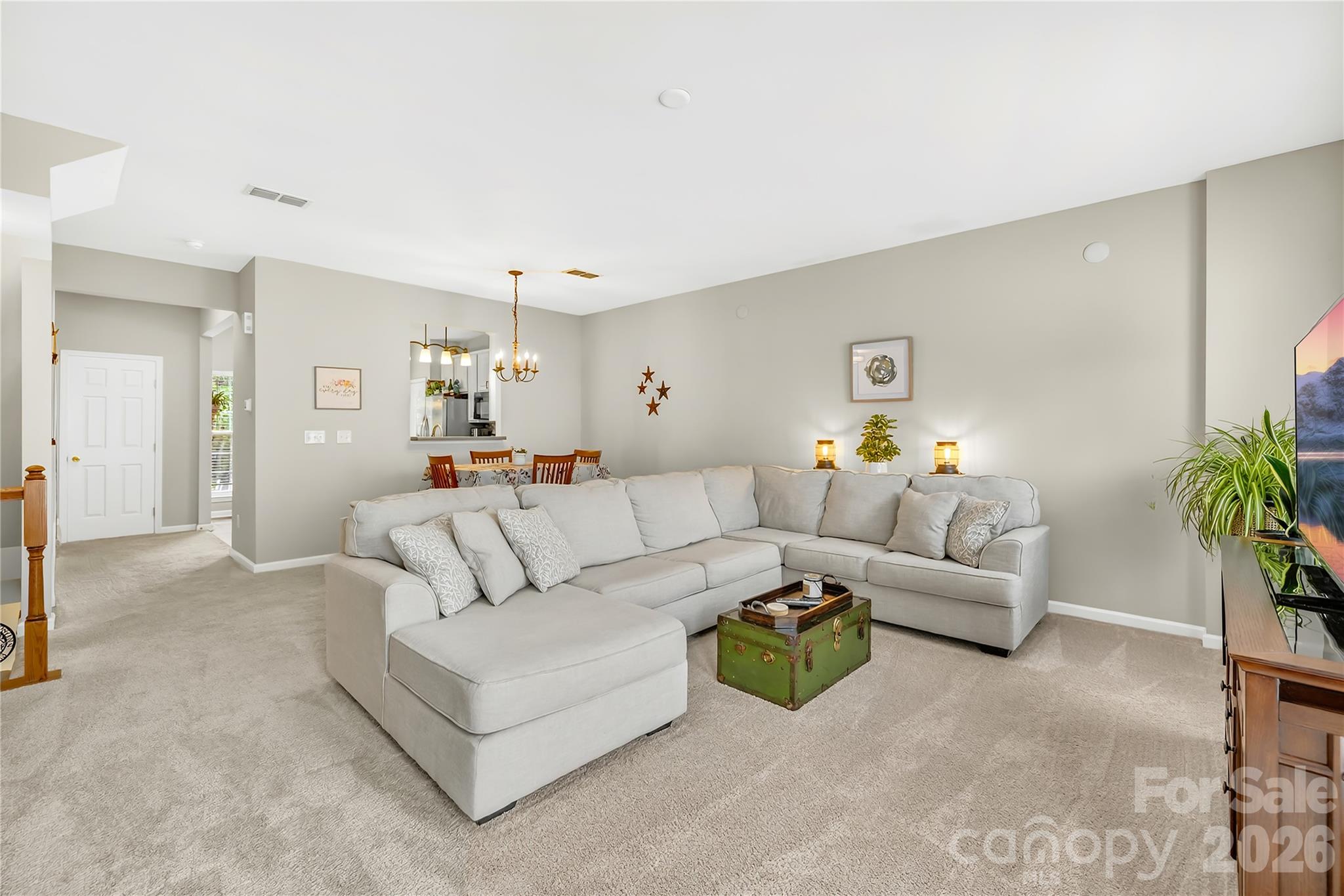 15711 King Louis Court — Charlotte