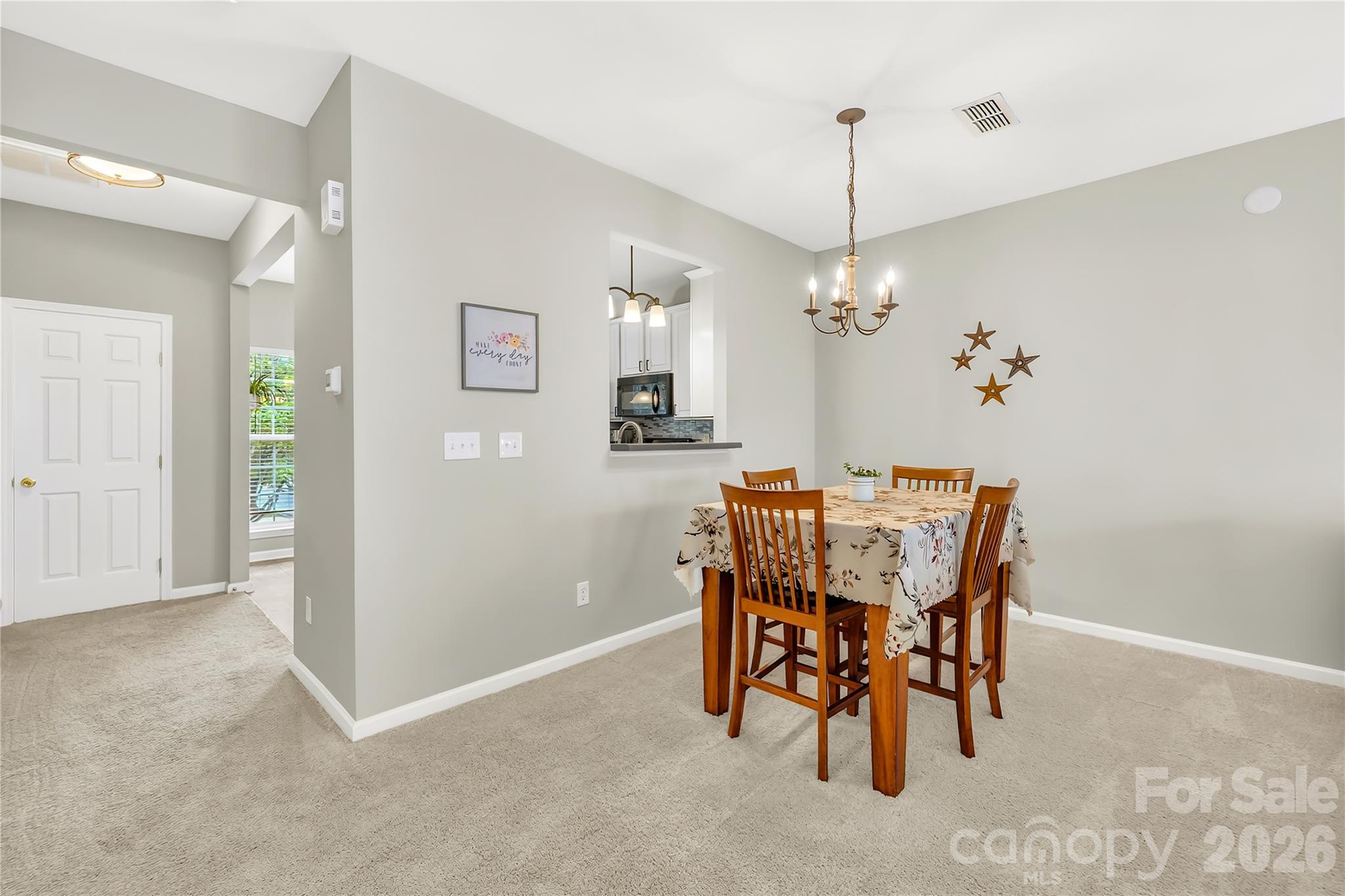 15711 King Louis Court — Charlotte