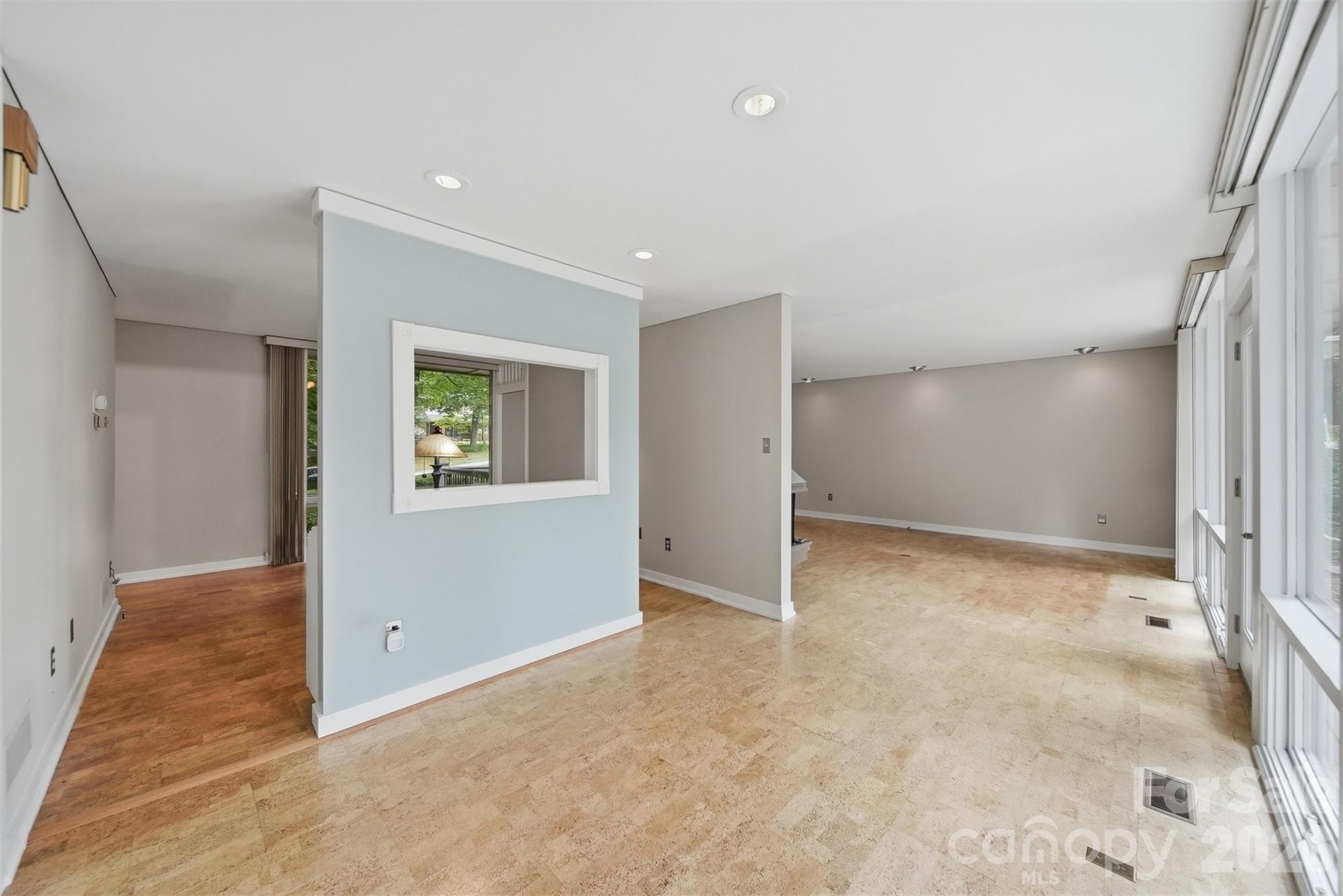 141 36th Avenue NW — Hickory