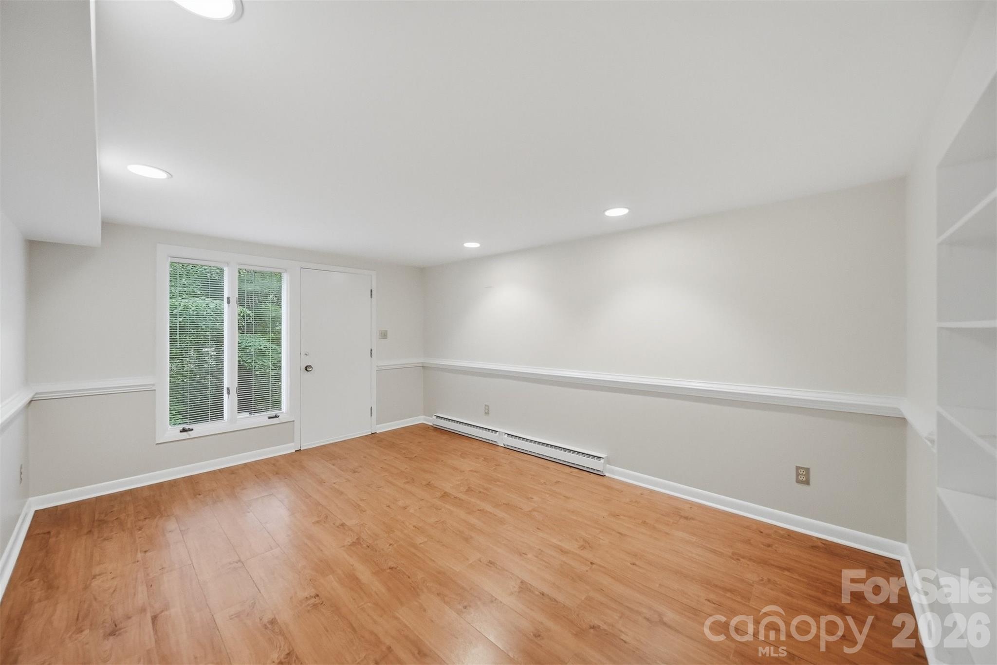 141 36th Avenue NW — Hickory