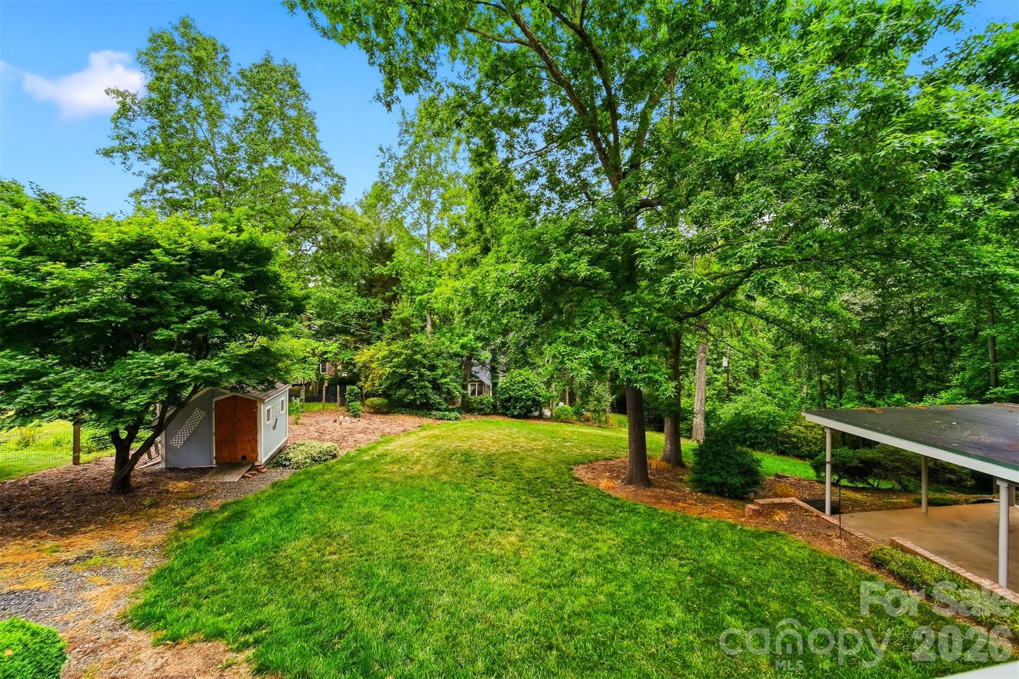 141 36th Avenue NW — Hickory