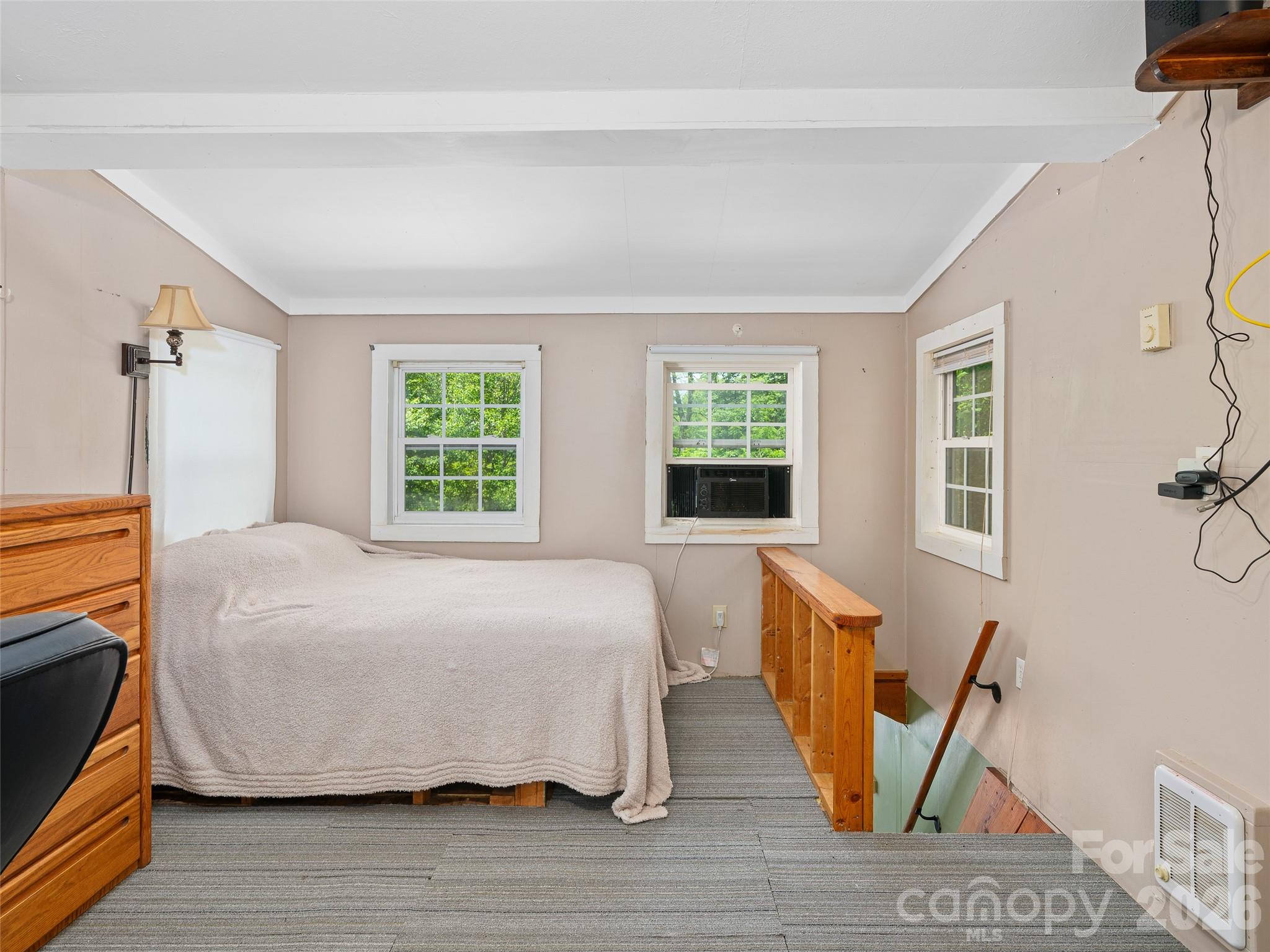 1331 Georges Fork Road — Burnsville