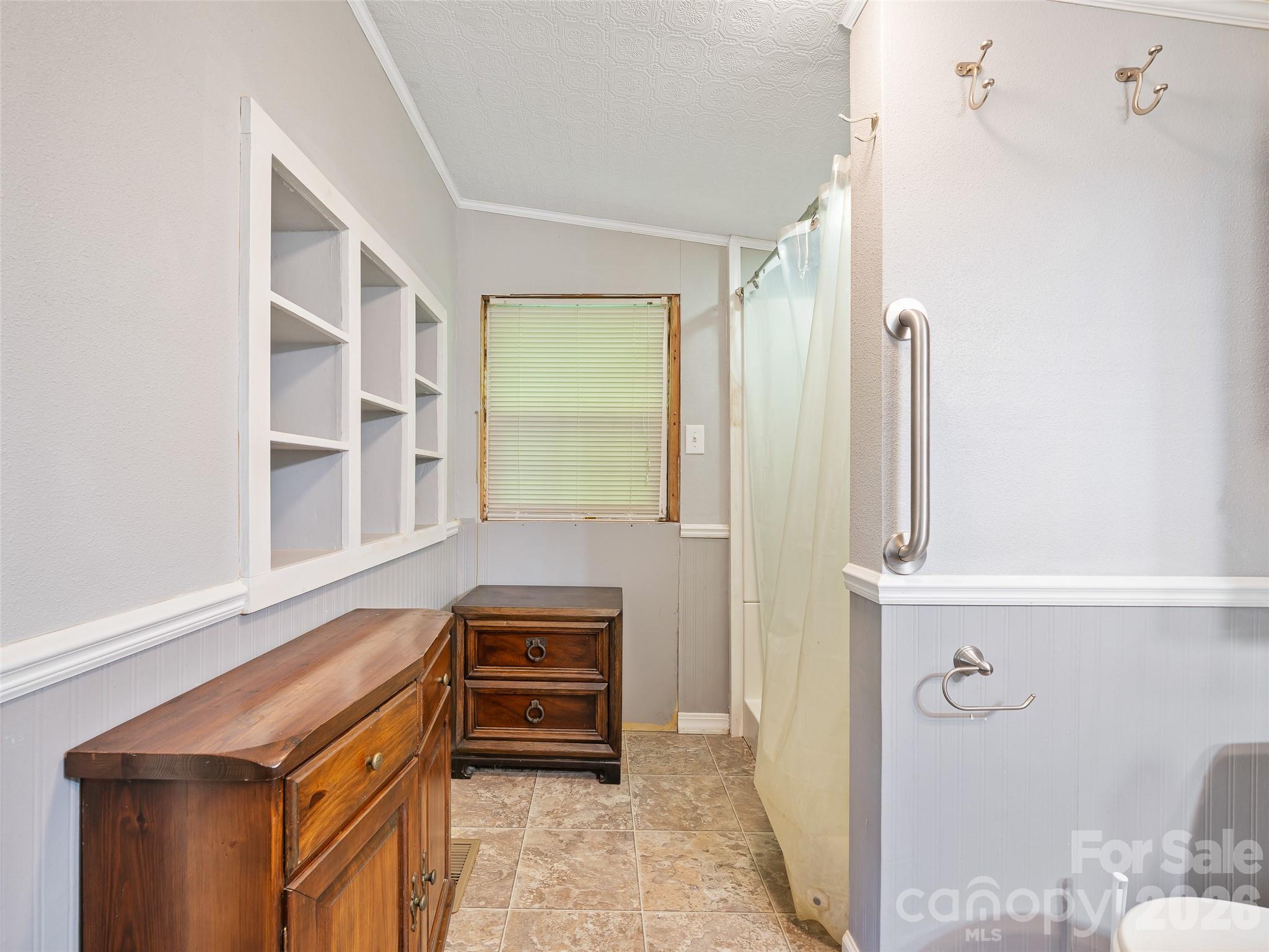 1331 Georges Fork Road — Burnsville