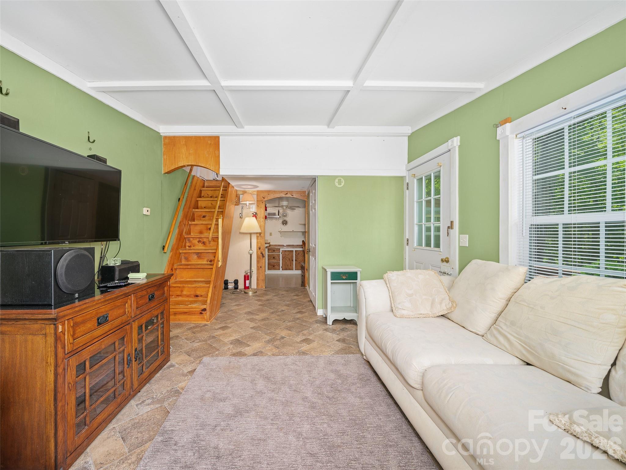 1331 Georges Fork Road — Burnsville