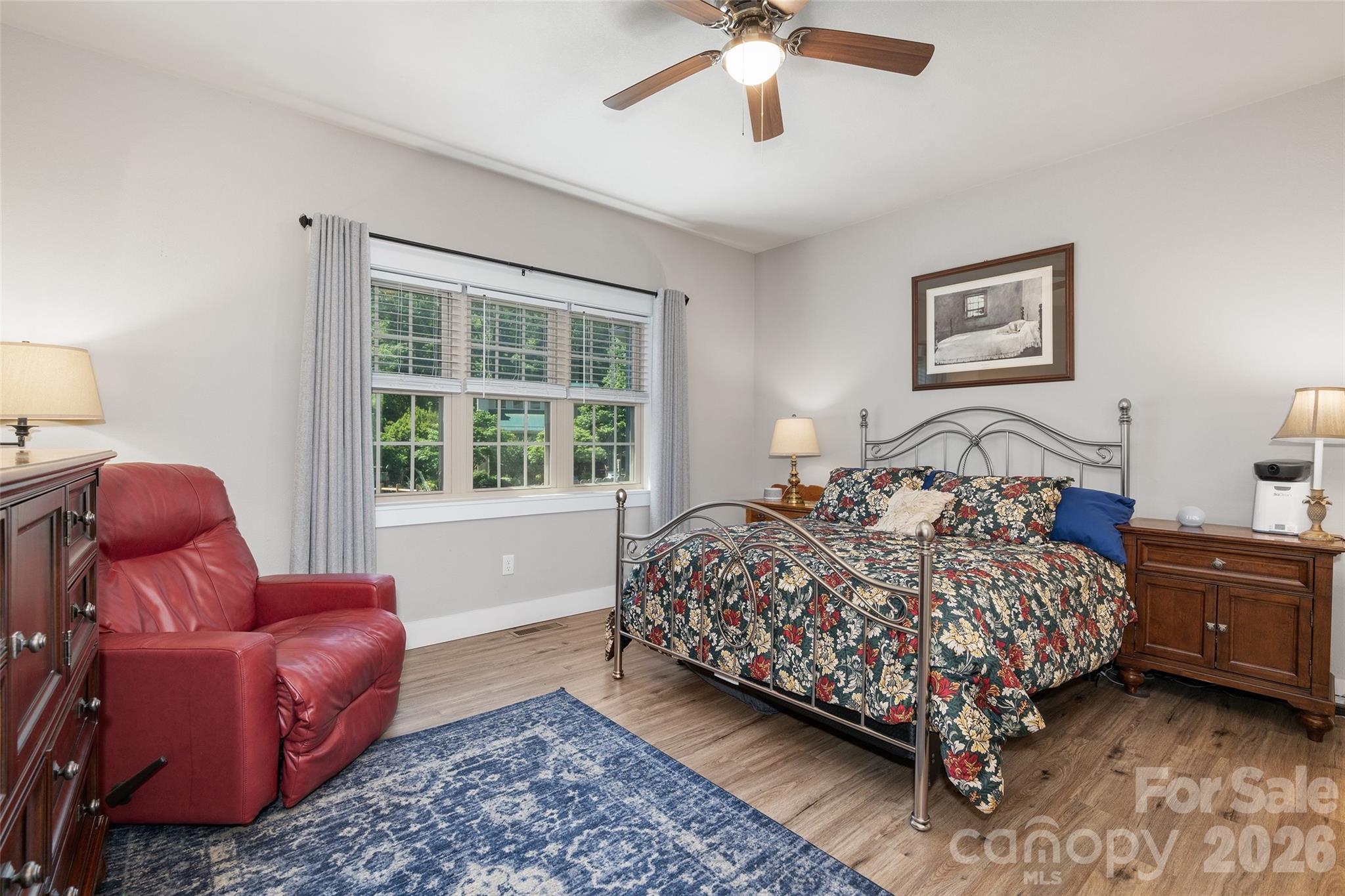1429 Moody Farm Road — Maggie Valley