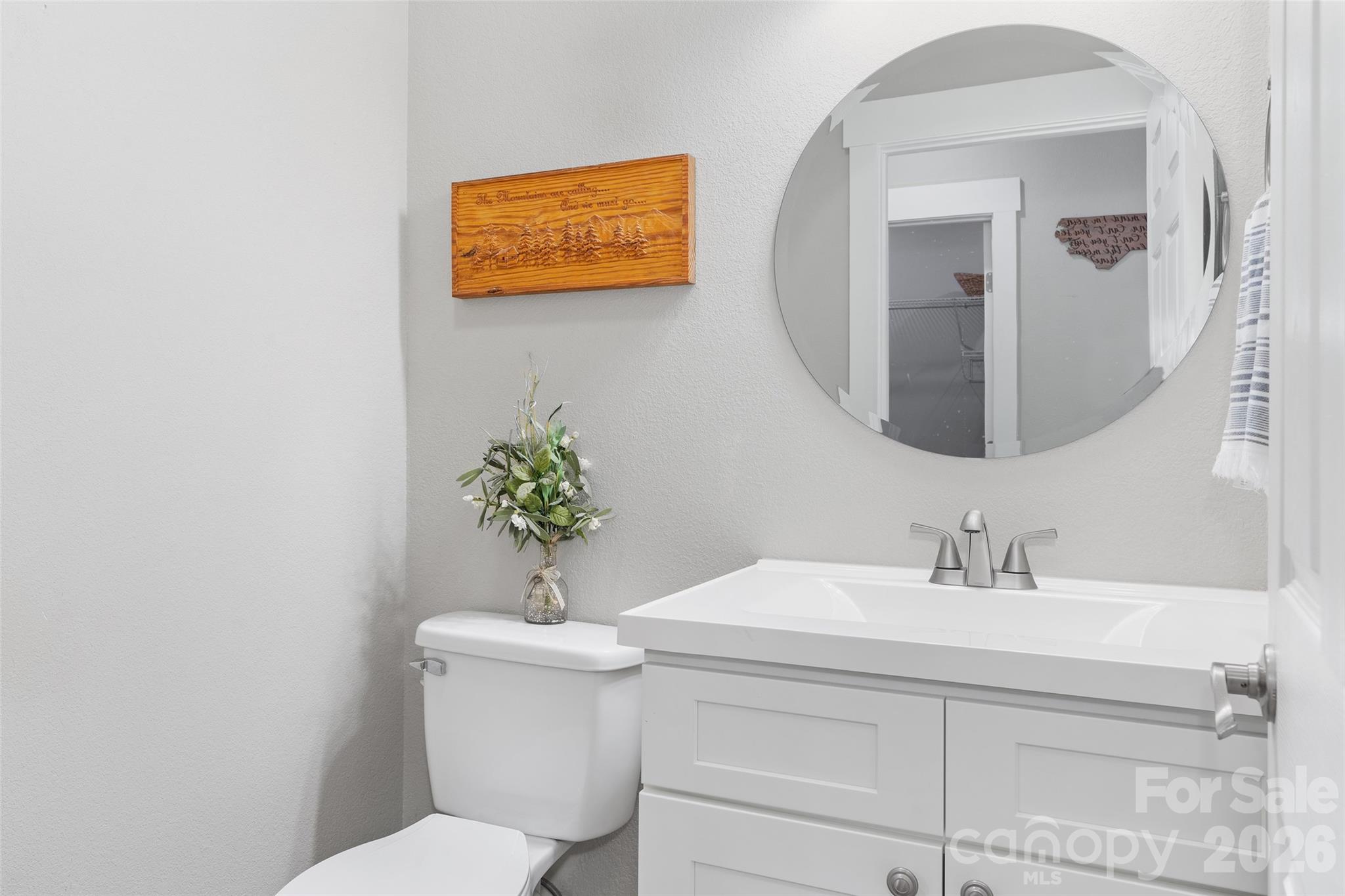 1429 Moody Farm Road — Maggie Valley