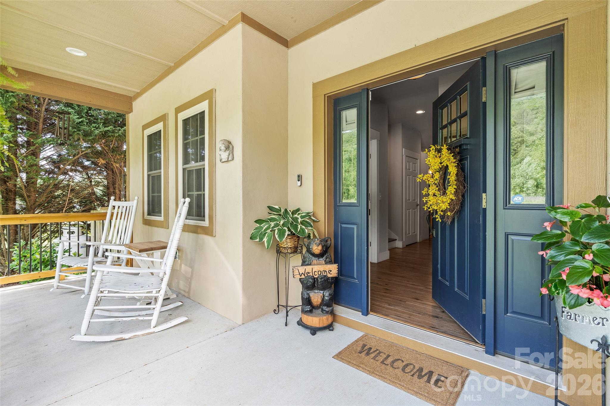 1429 Moody Farm Road — Maggie Valley