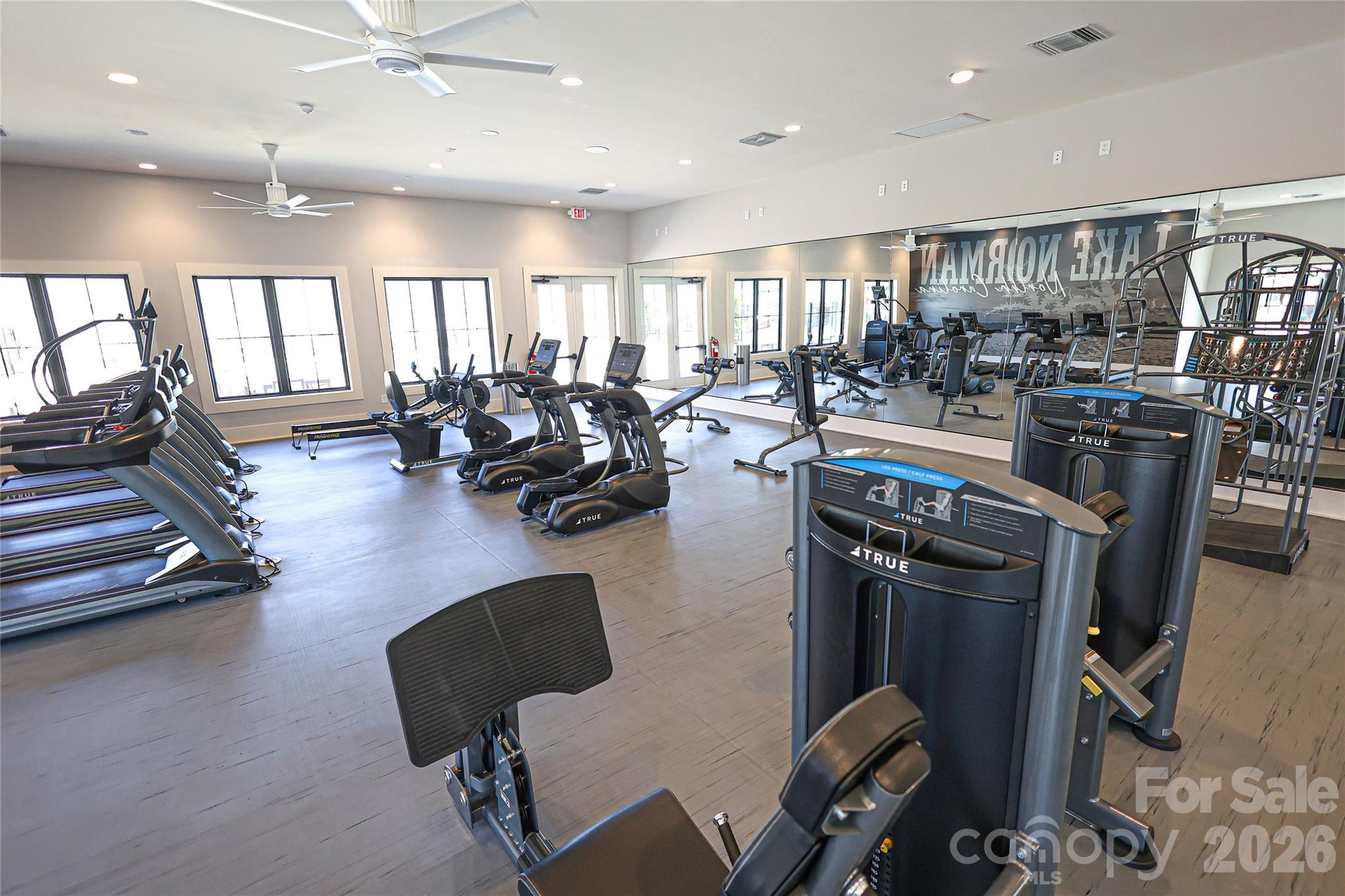 5011 Twin River Drive — Denver