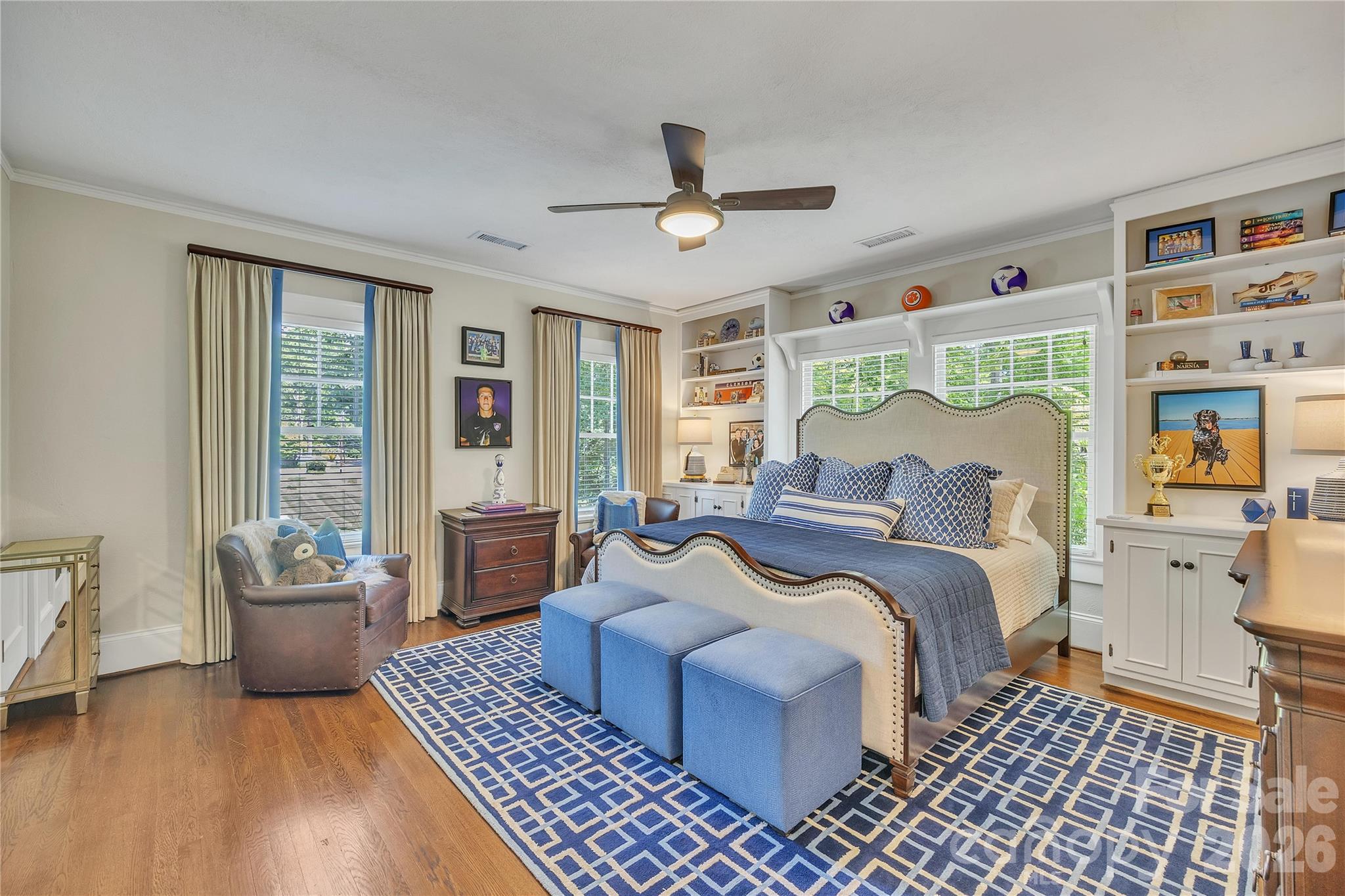 128 W Colonial Drive — Salisbury