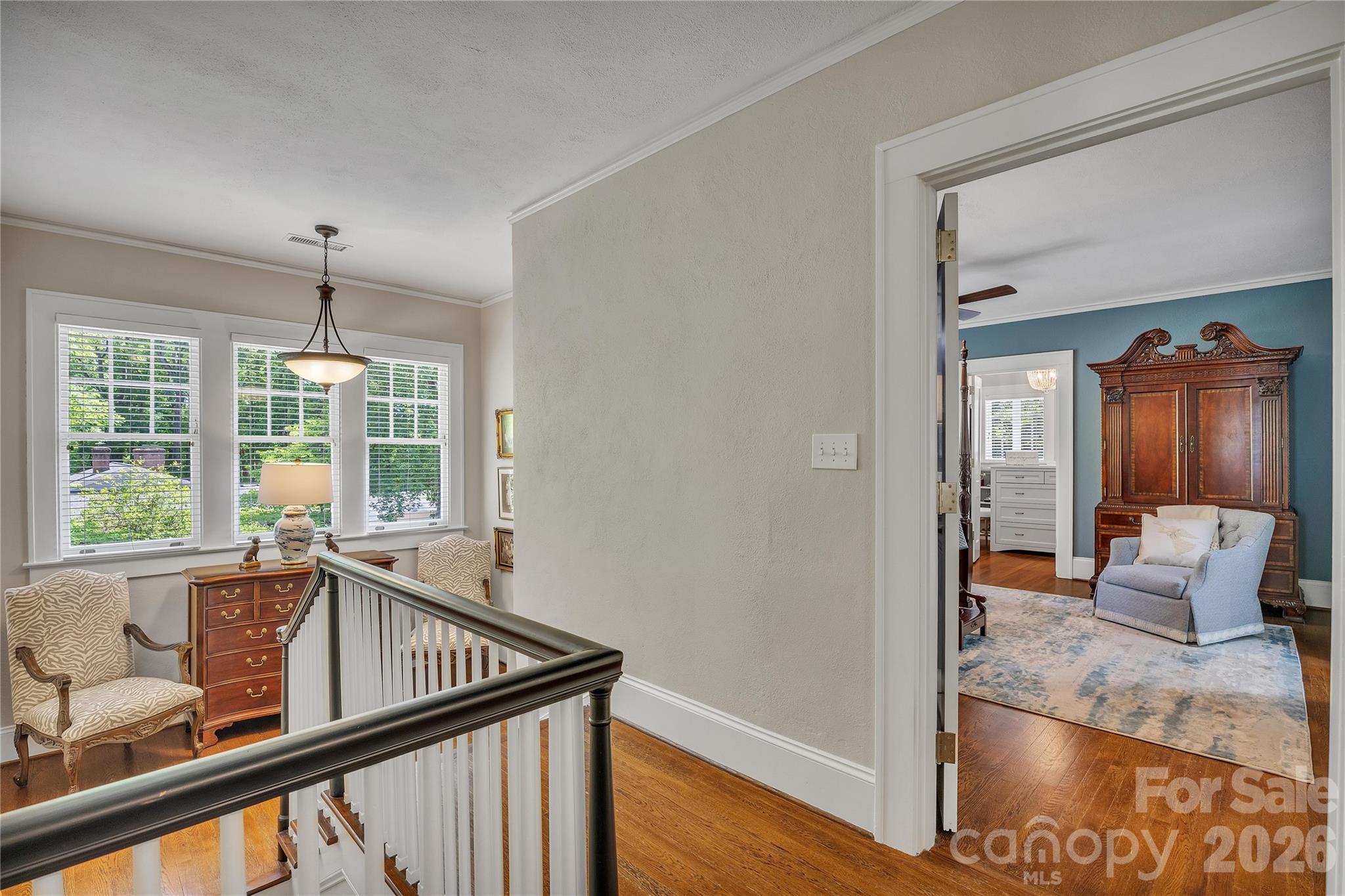 128 W Colonial Drive — Salisbury