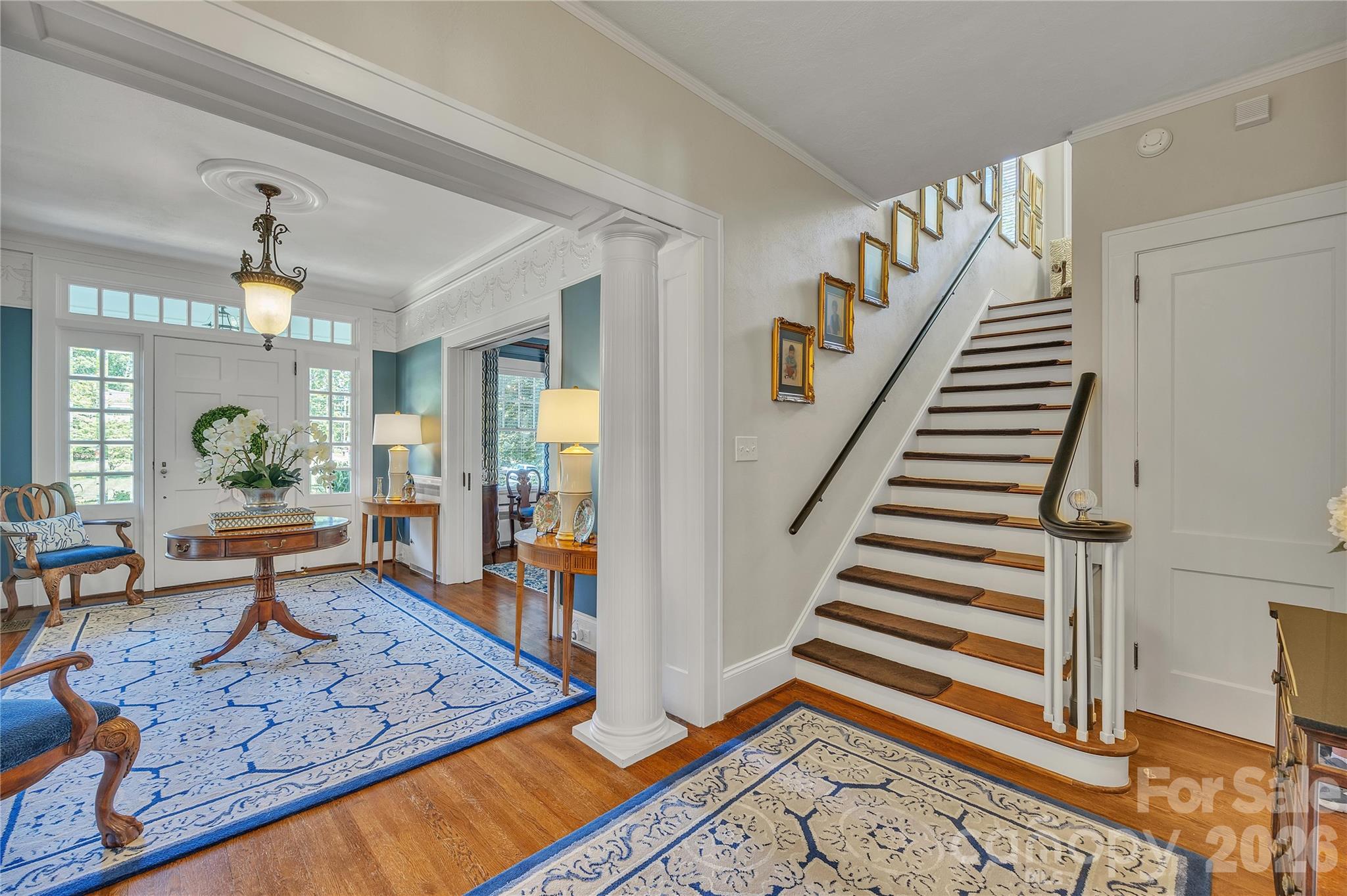 128 W Colonial Drive — Salisbury