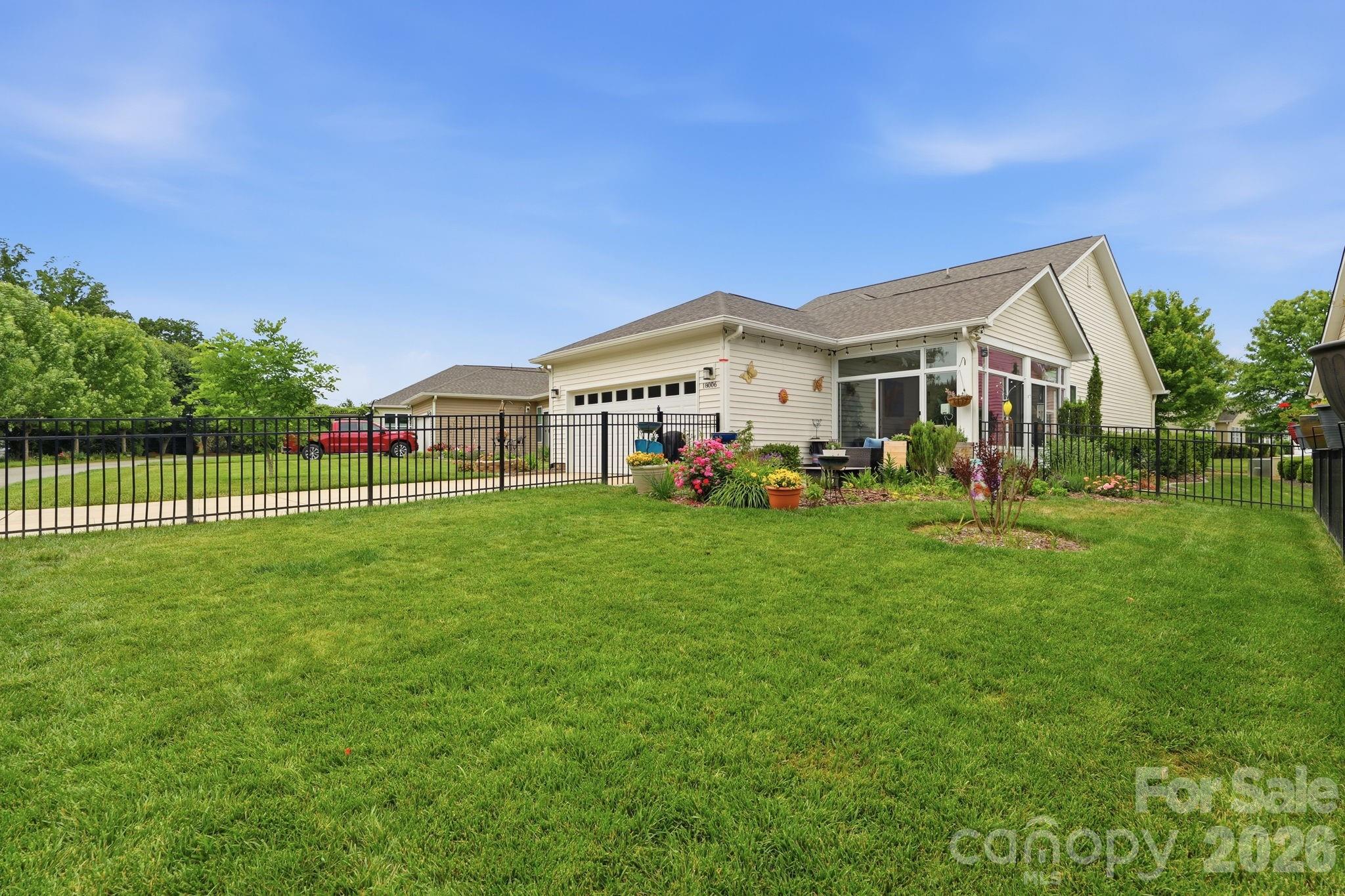 18006 Coulter Parkway — Cornelius