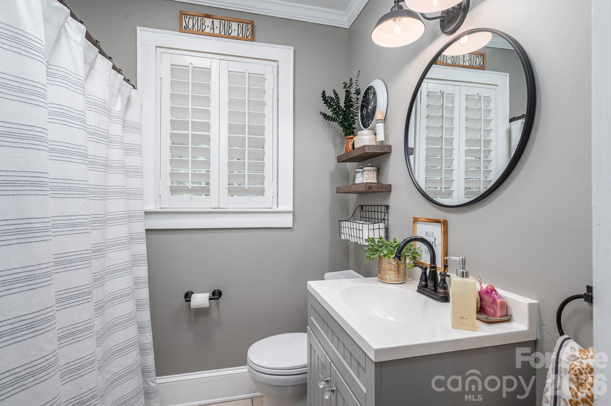 823 N Laurel Street — Lincolnton