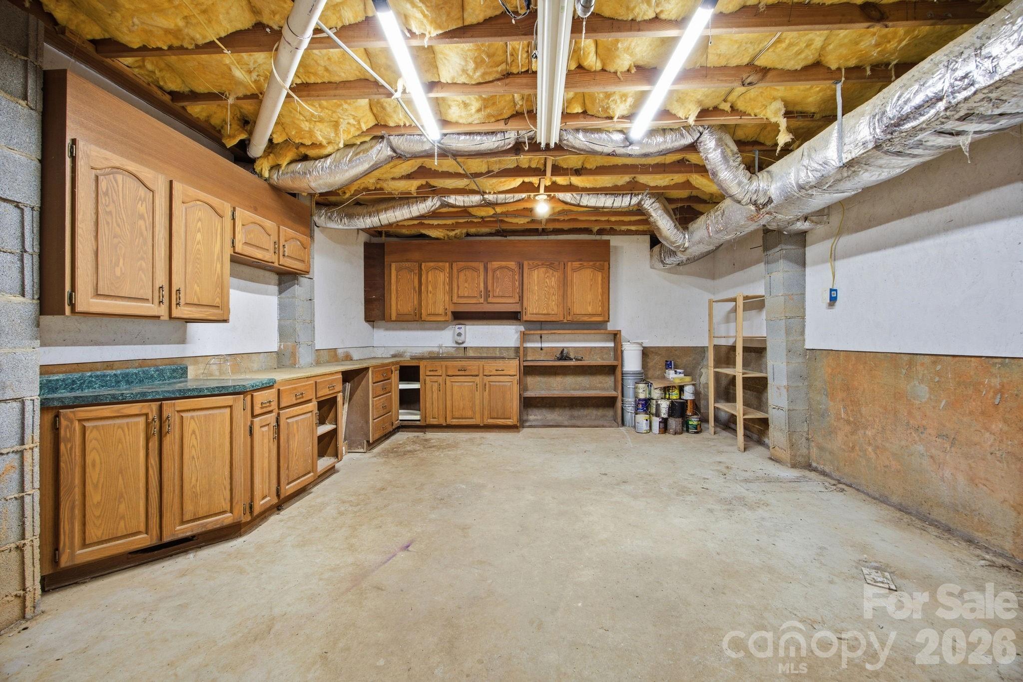 195 Azalea Road — Mooresville