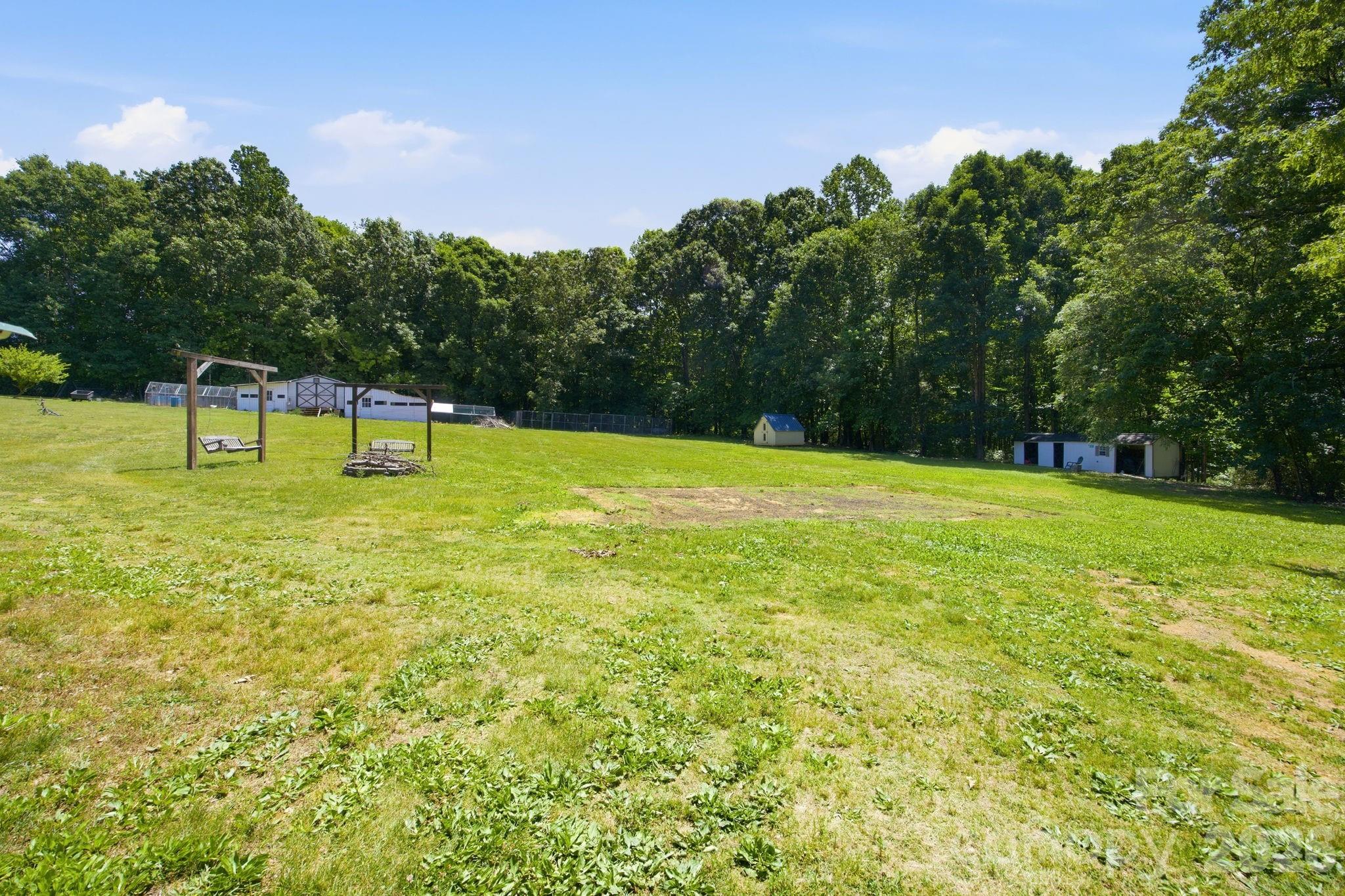 195 Azalea Road — Mooresville
