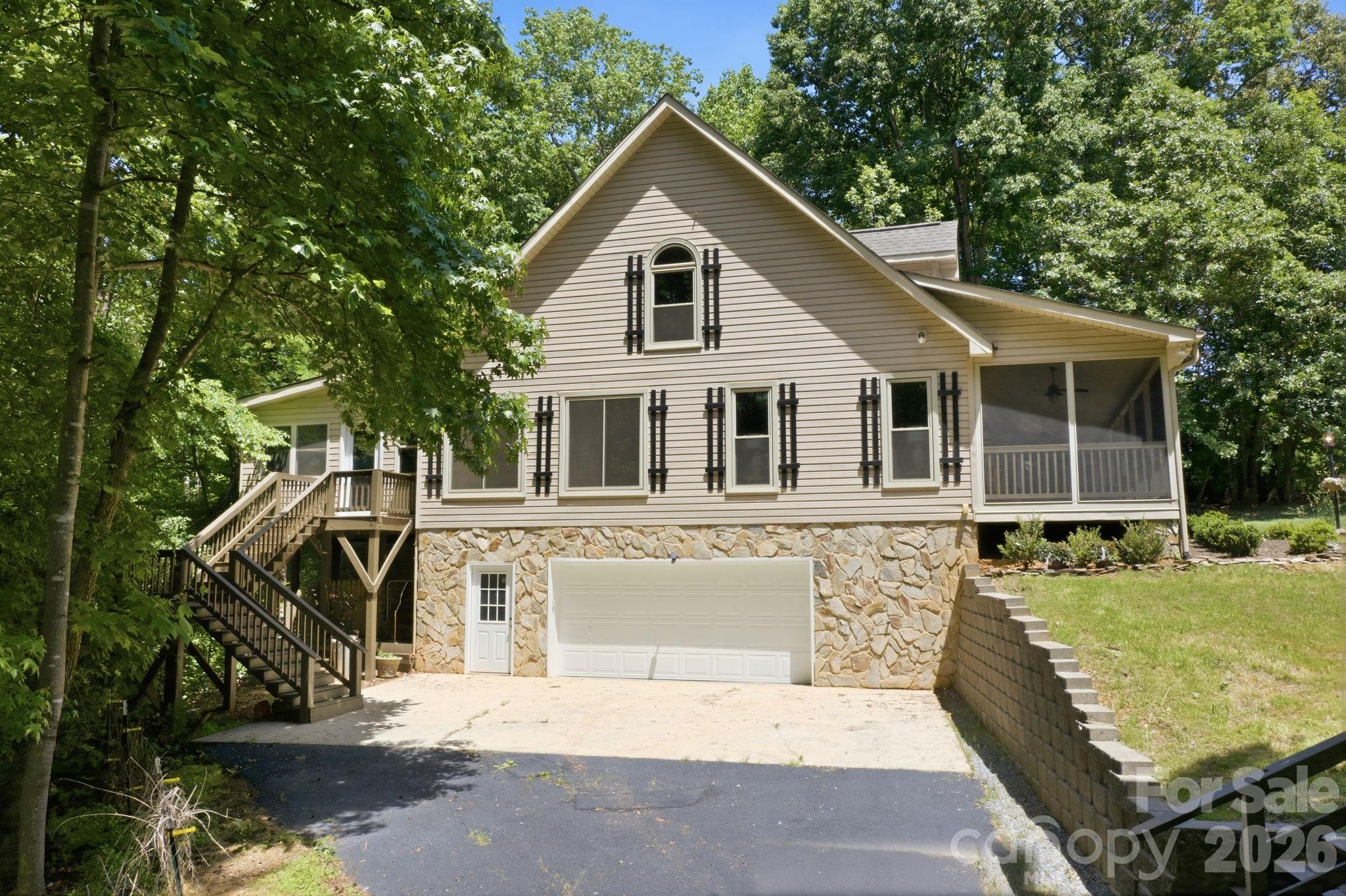 195 Azalea Road — Mooresville