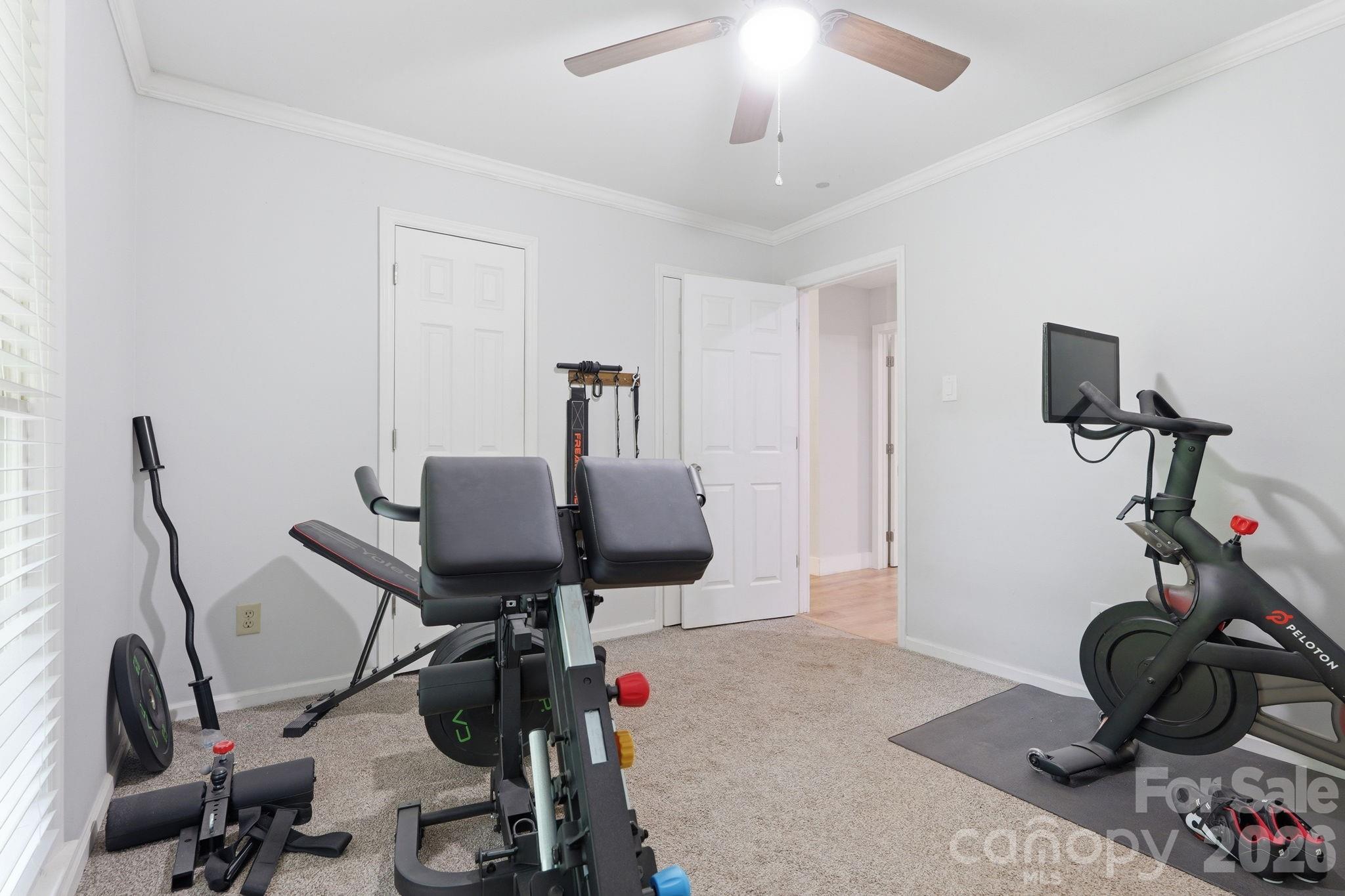 5347 Haney Road — York