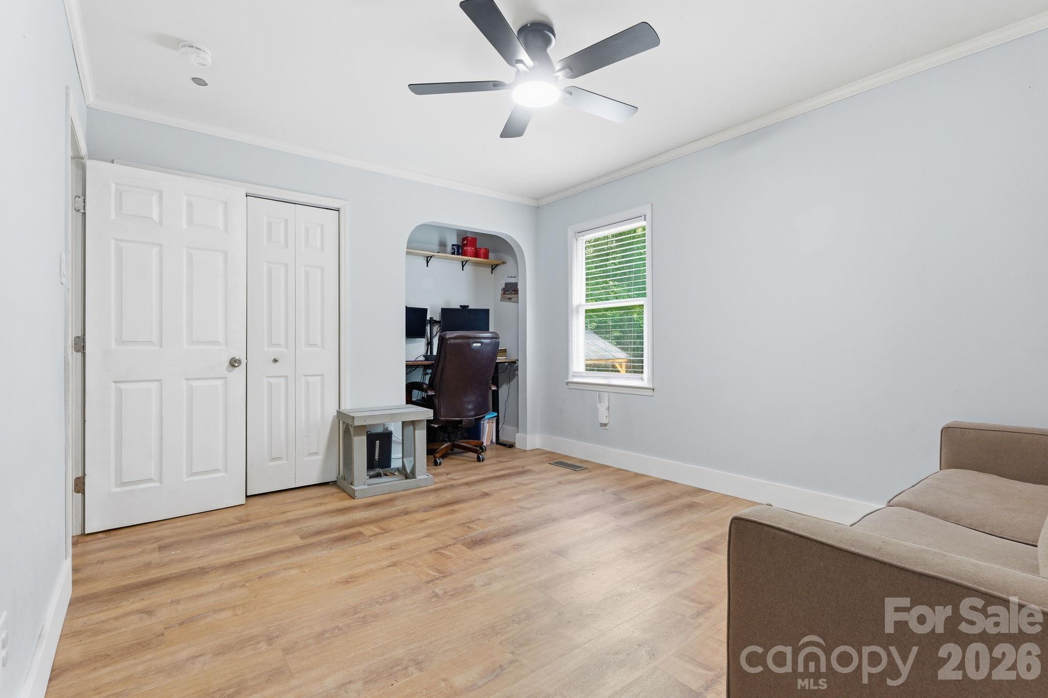 5347 Haney Road — York