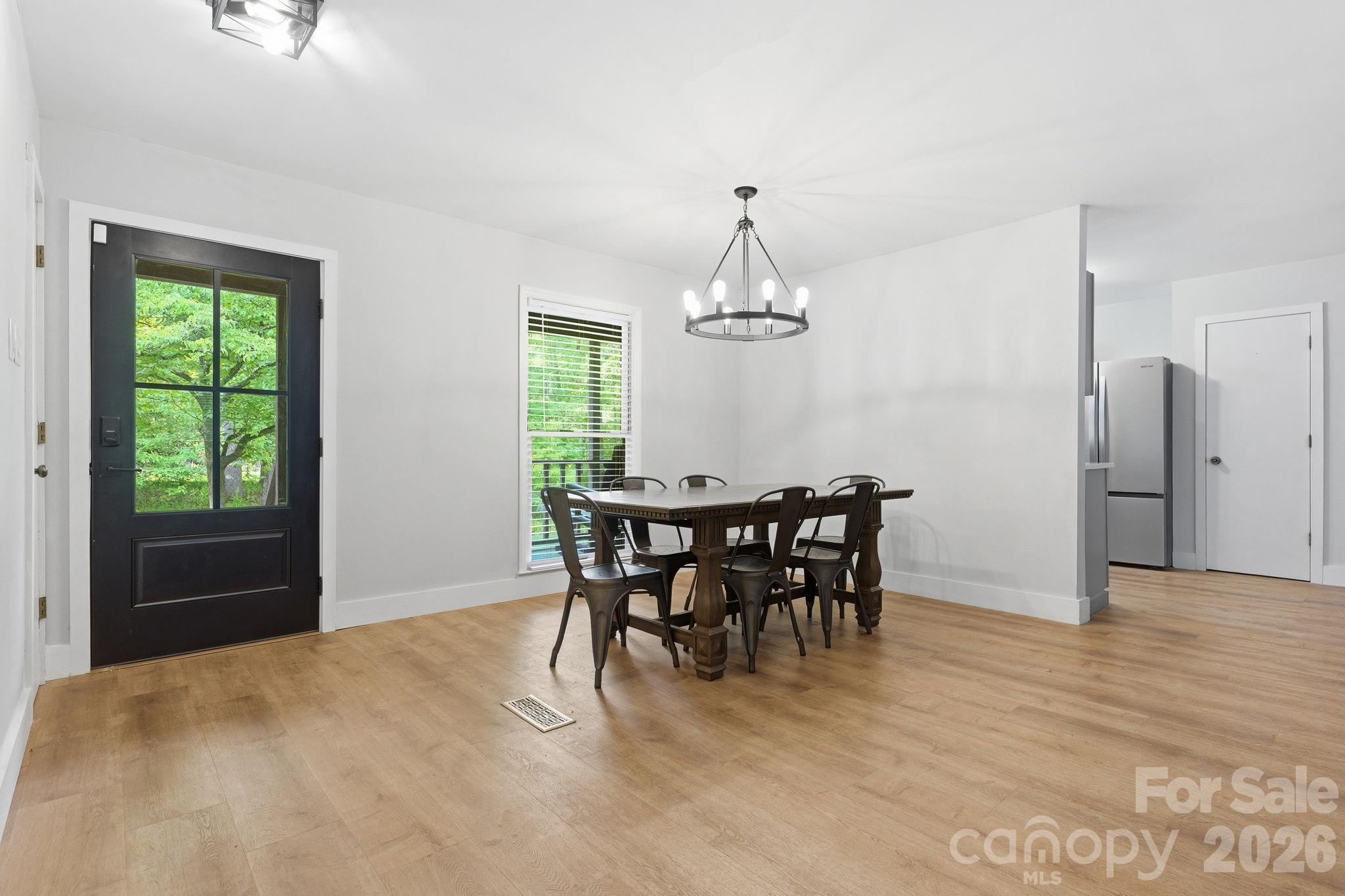 5347 Haney Road — York