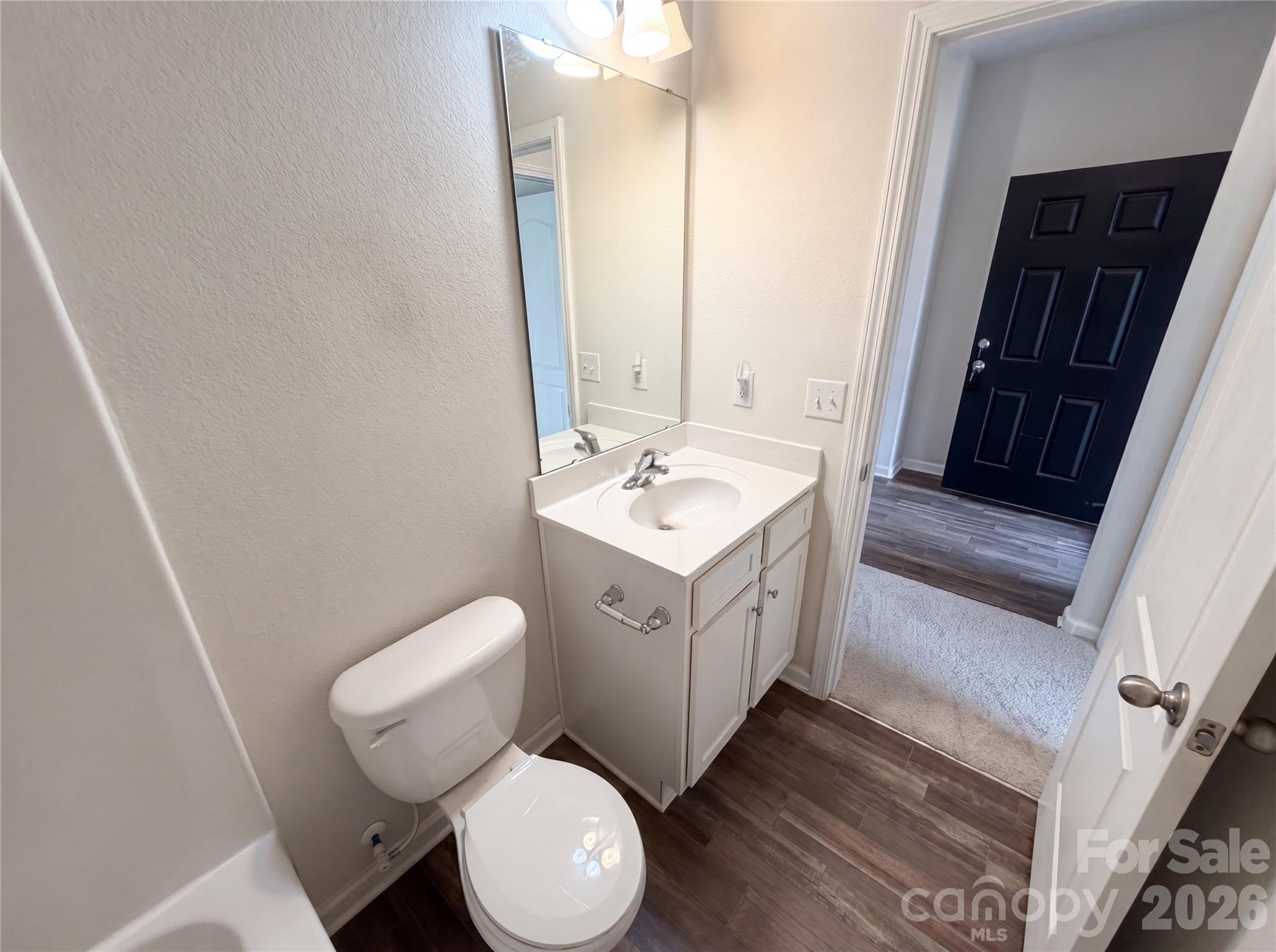 7336 Amberly Hills Road — Charlotte