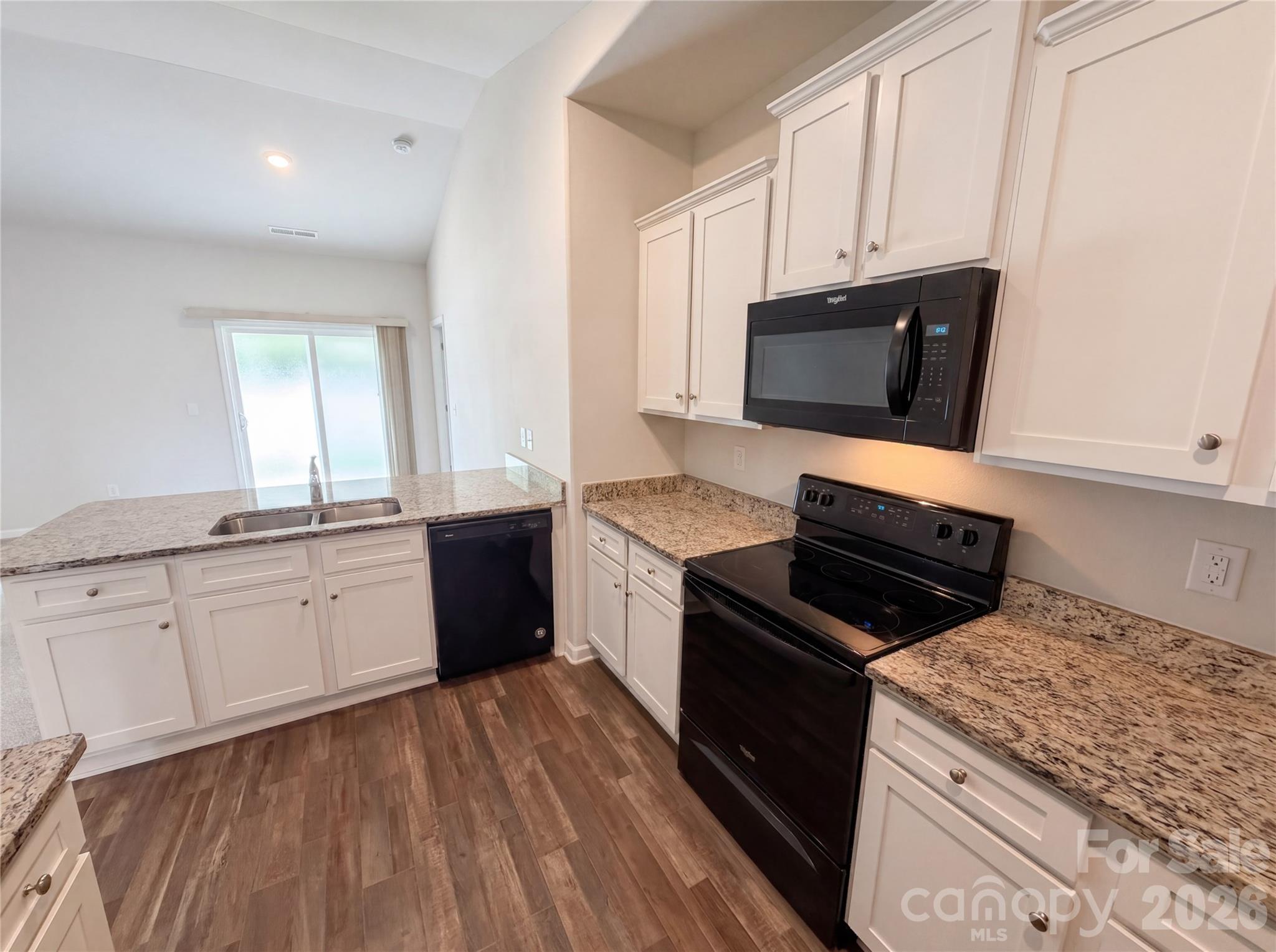 7336 Amberly Hills Road — Charlotte