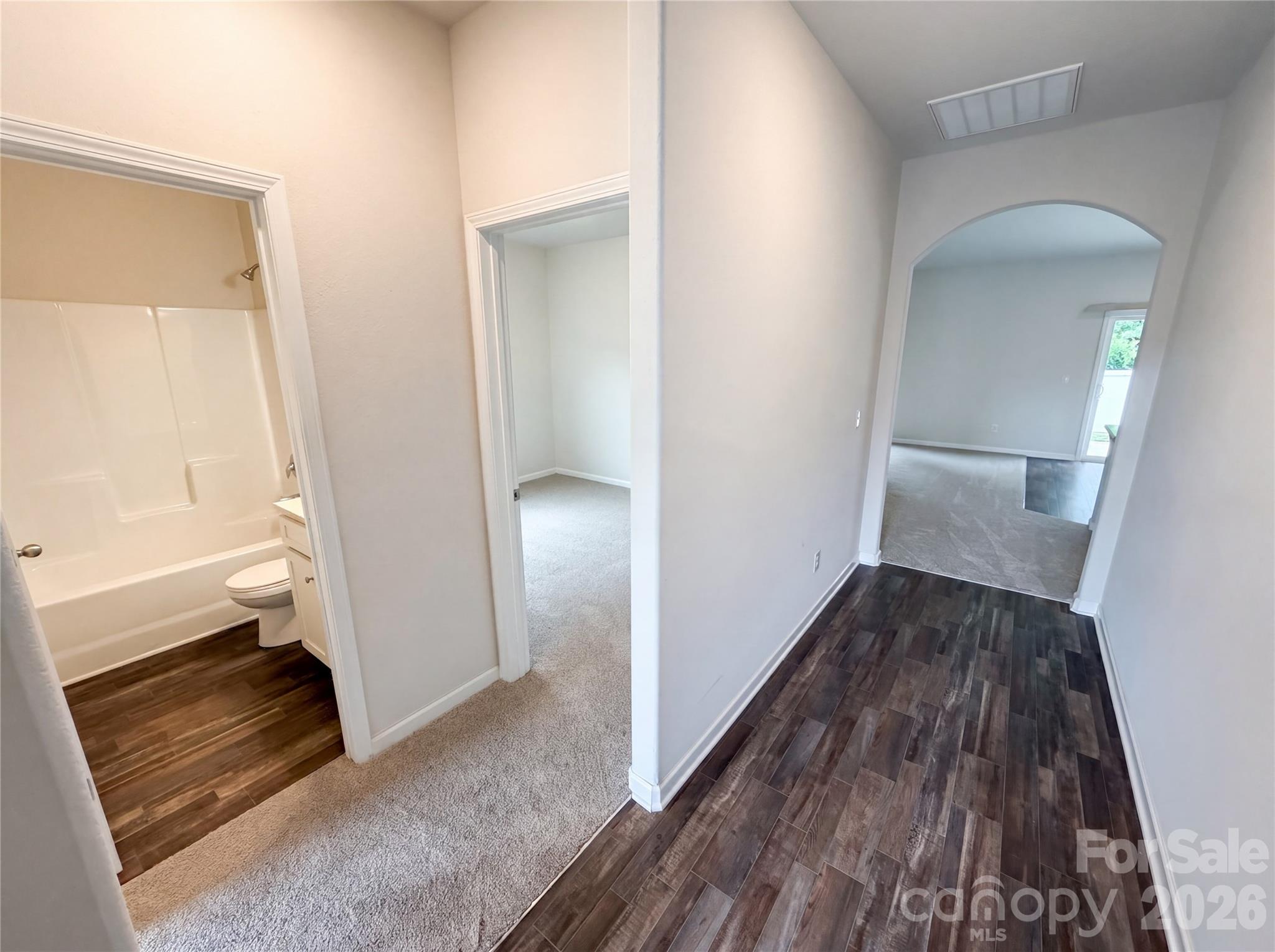 7336 Amberly Hills Road — Charlotte