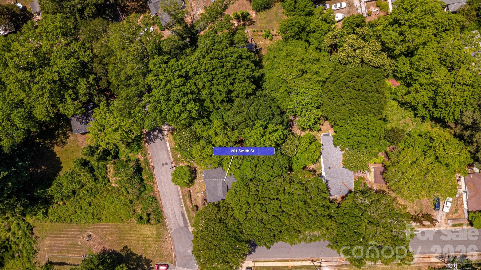 201 Smith Street — Clover