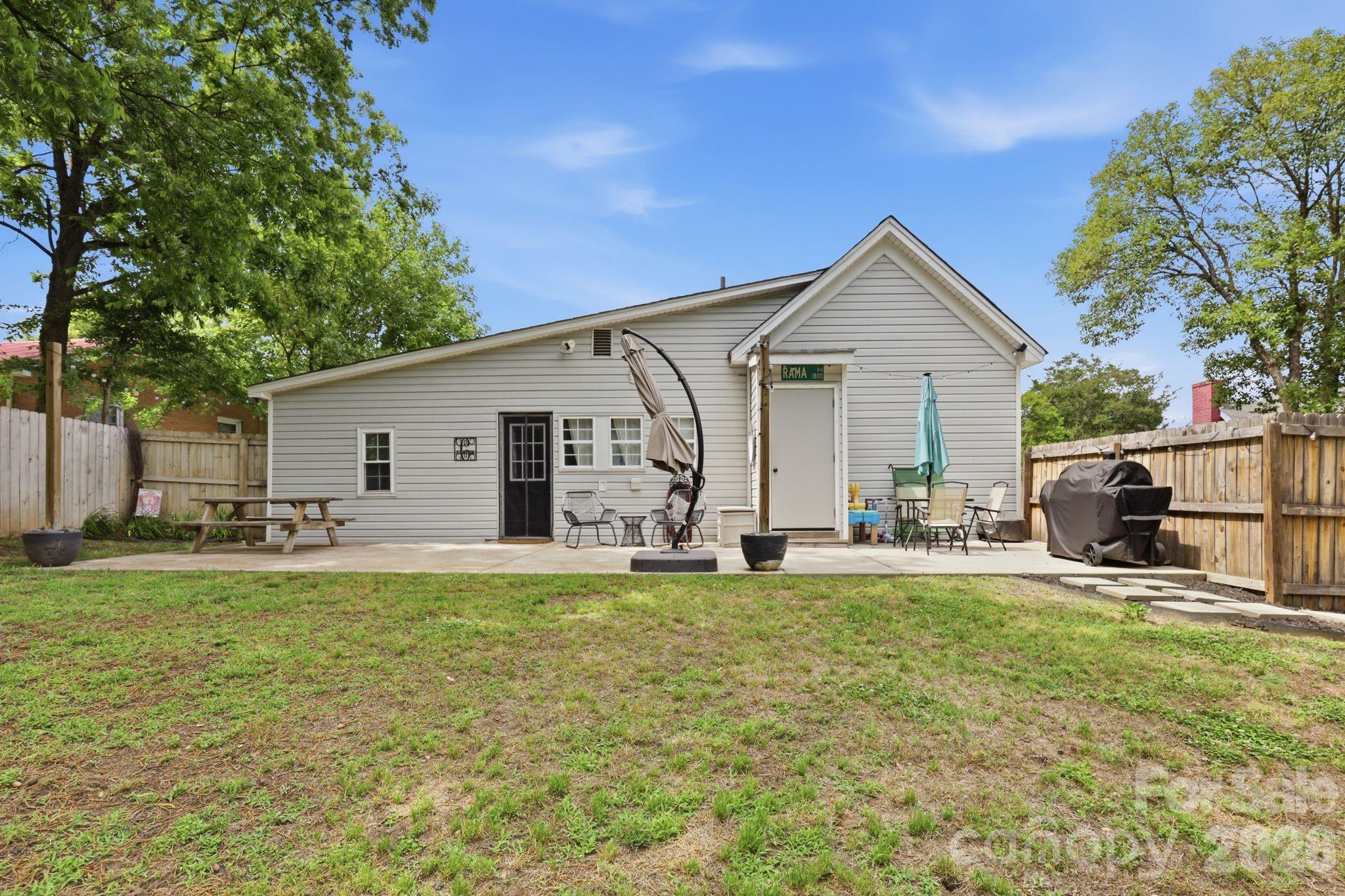 92 NW Meadow Avenue NE — Concord