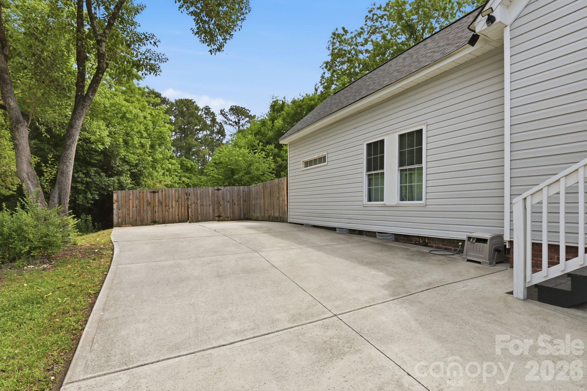 92 NW Meadow Avenue NE — Concord