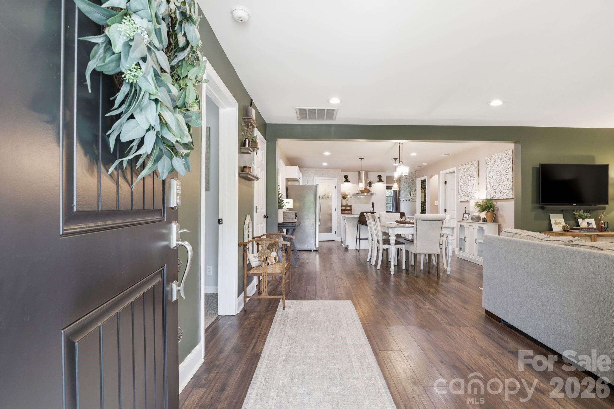 92 NW Meadow Avenue NE — Concord