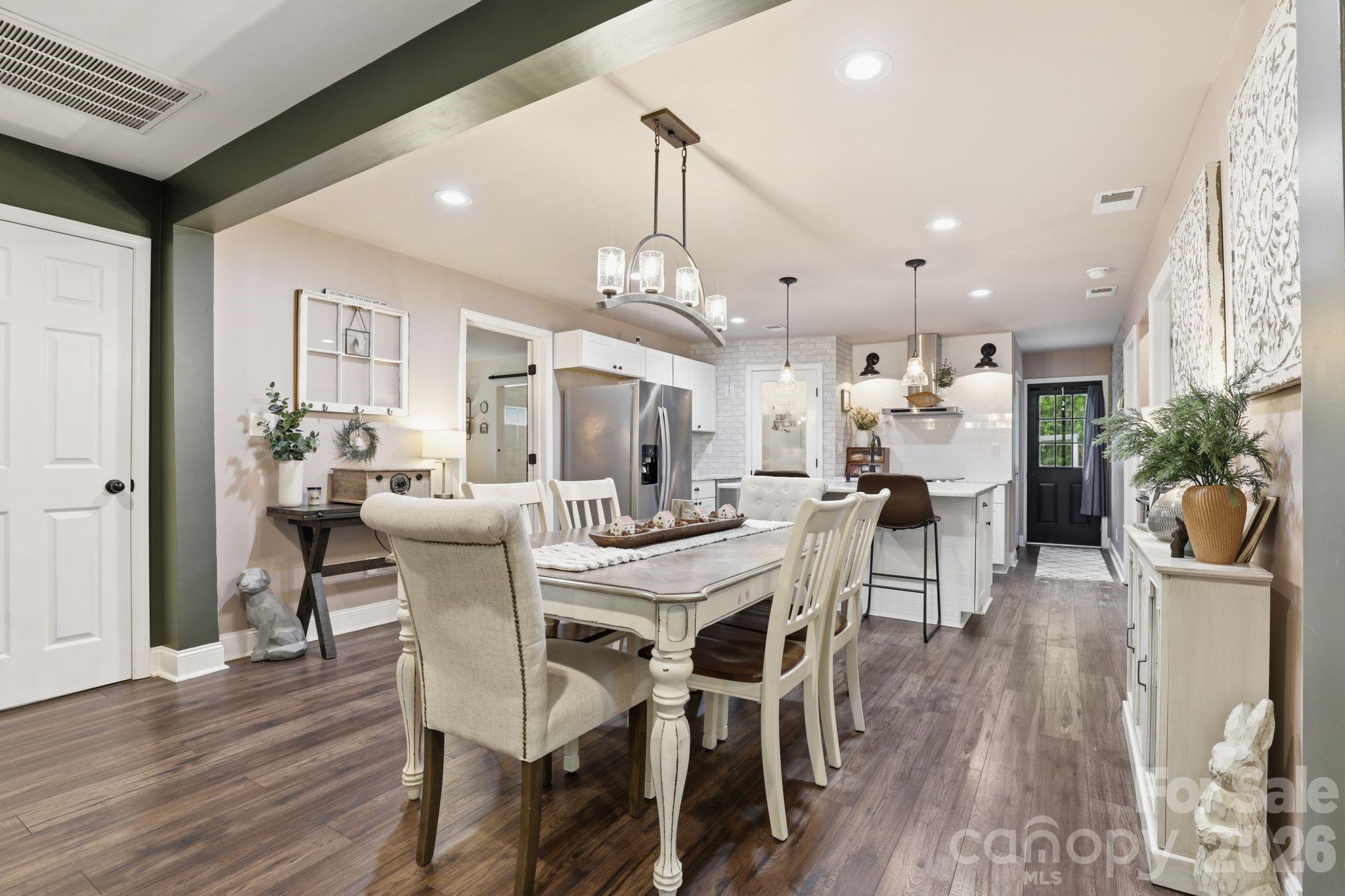 92 NW Meadow Avenue NE — Concord