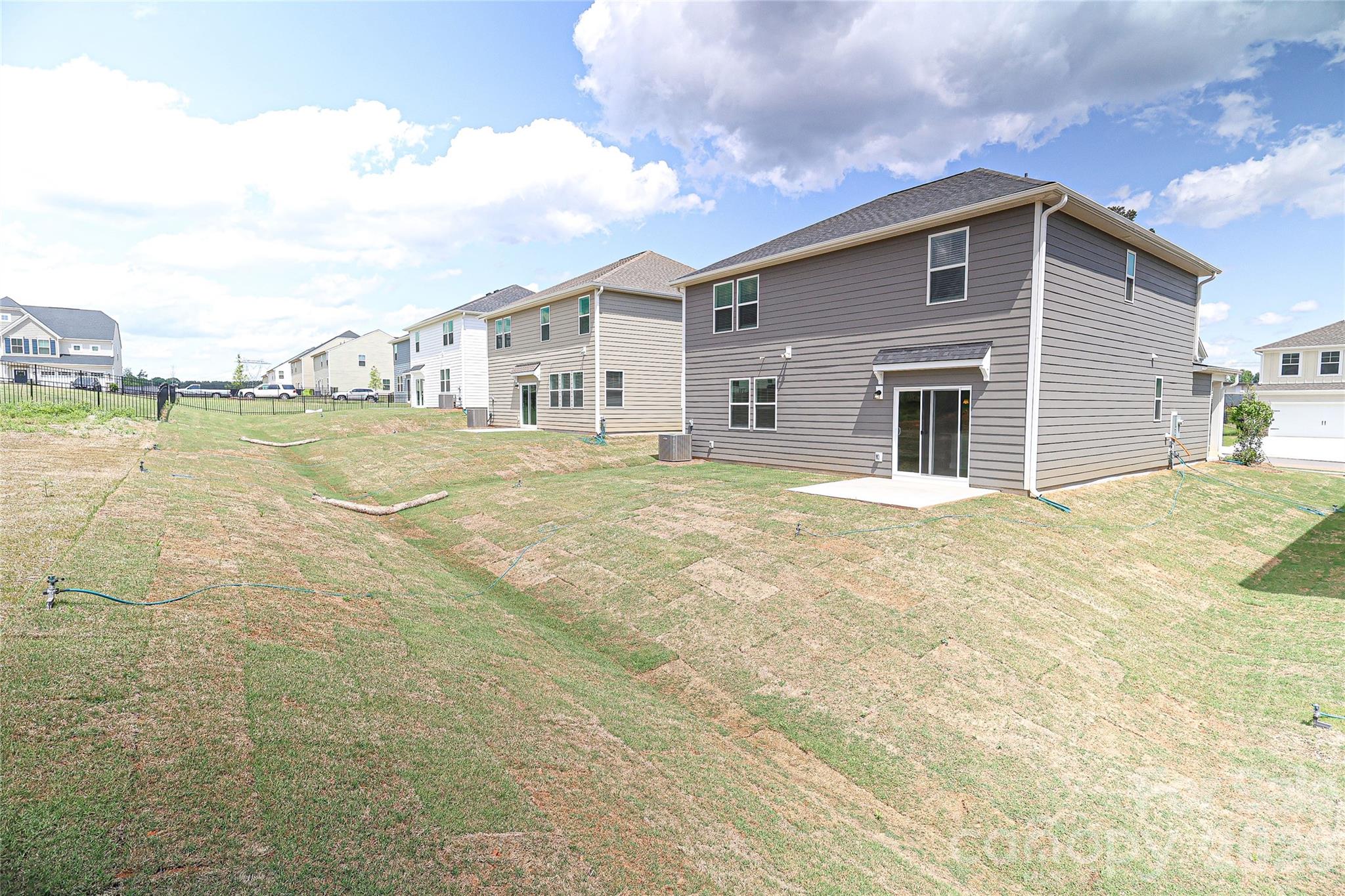 5003 Twin River Drive — Denver