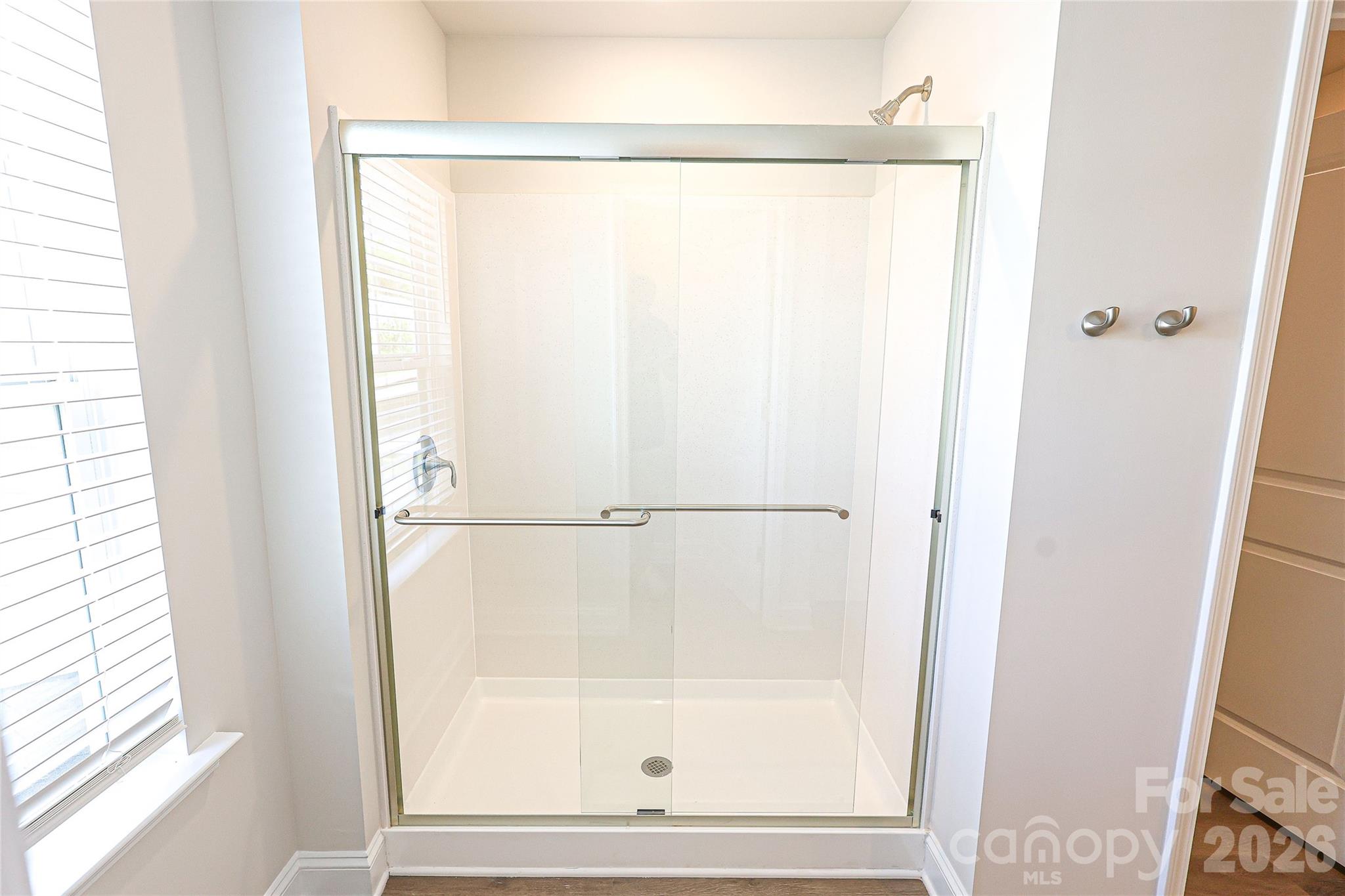 5003 Twin River Drive — Denver