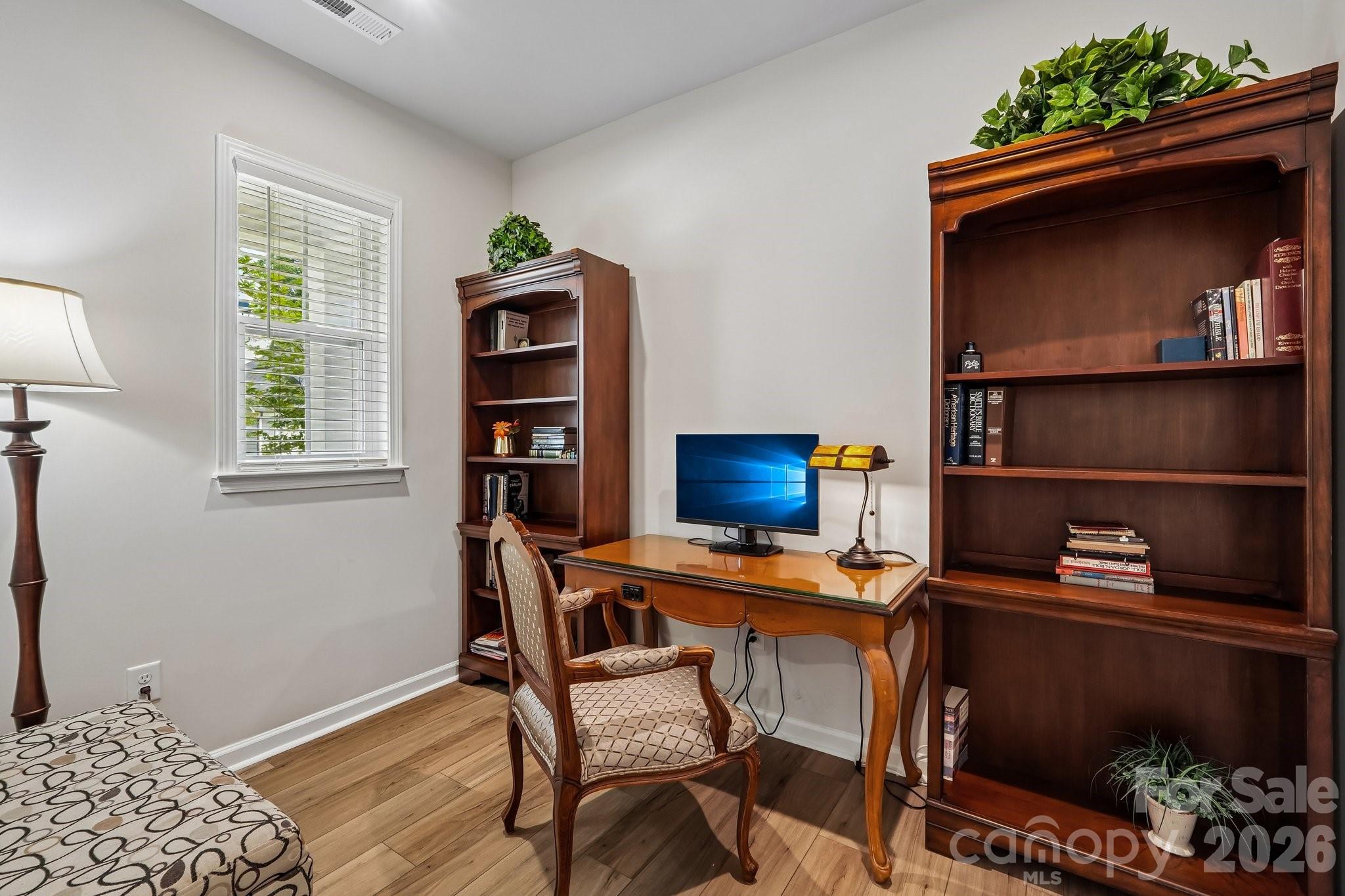 8137 Franklin Trail Street — Charlotte