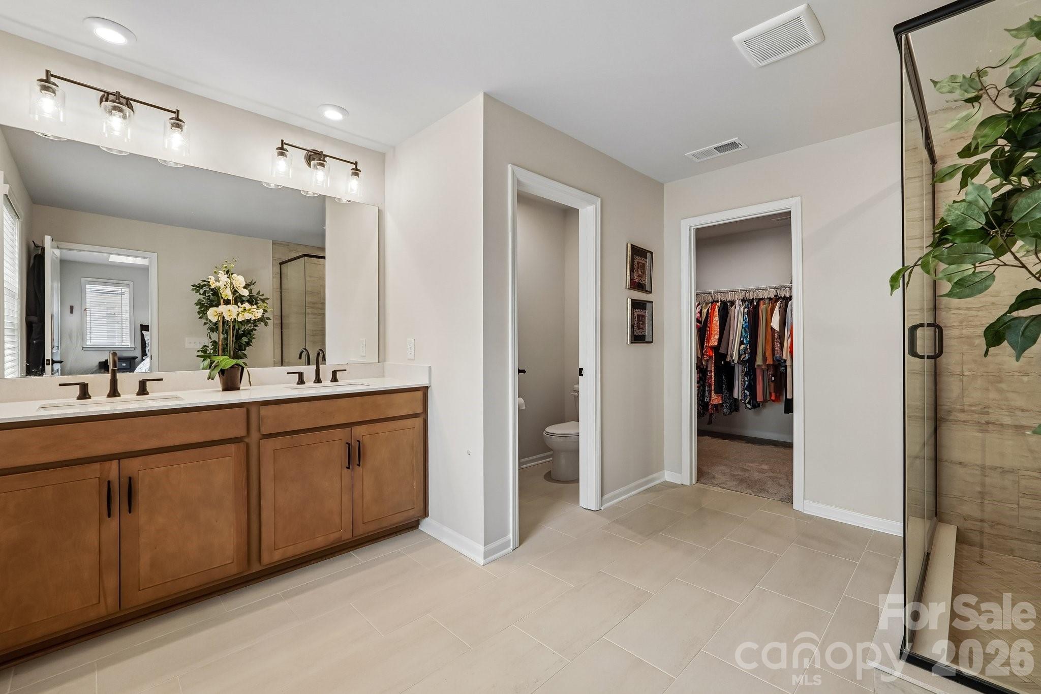 8137 Franklin Trail Street — Charlotte