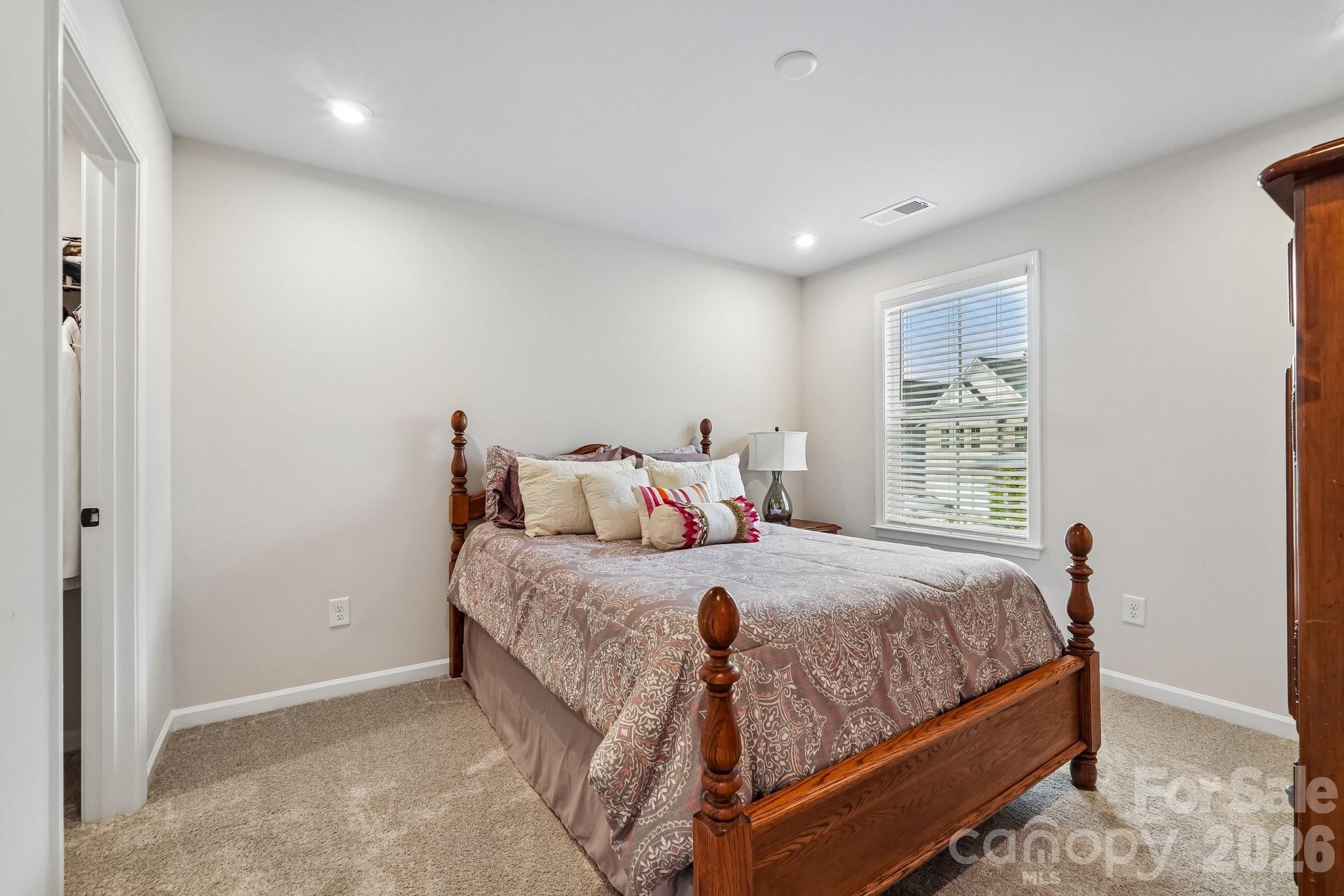 8137 Franklin Trail Street — Charlotte